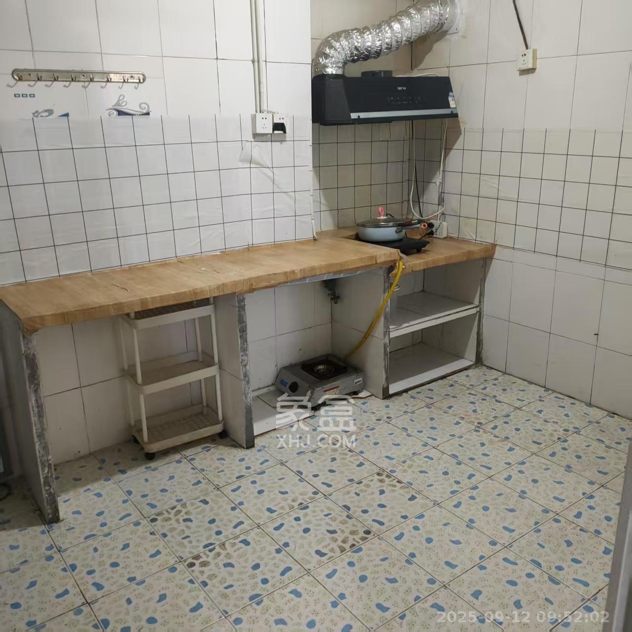 新塘垅小区(高桥物流园) 2室1厅1卫 1280.0元/月 新塘垅小区(高桥物流园) 2室1厅1卫 1280.0元/月室内图