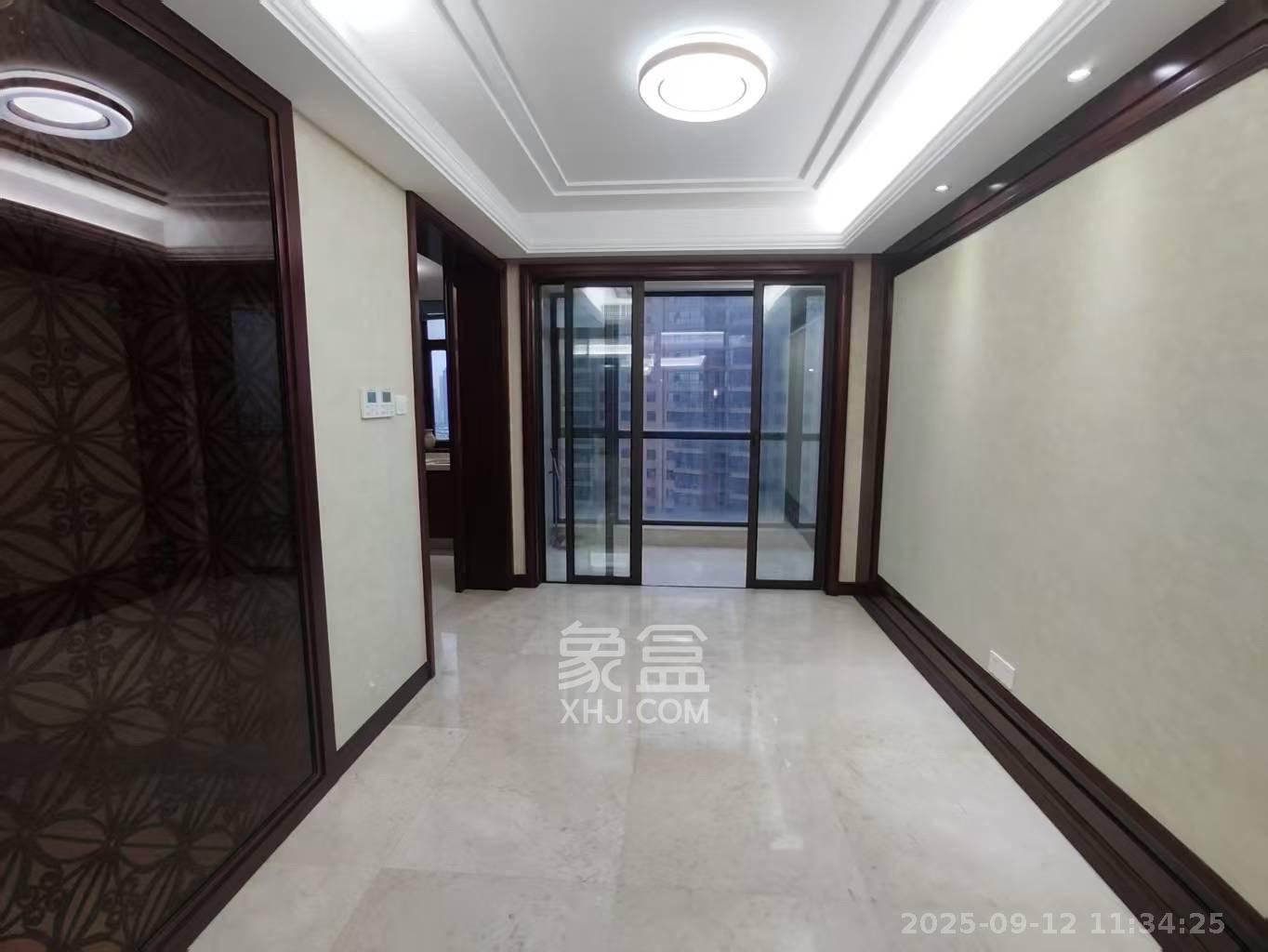 运达中央广场一、二期  3室2厅2卫    7800.0元/月室内图