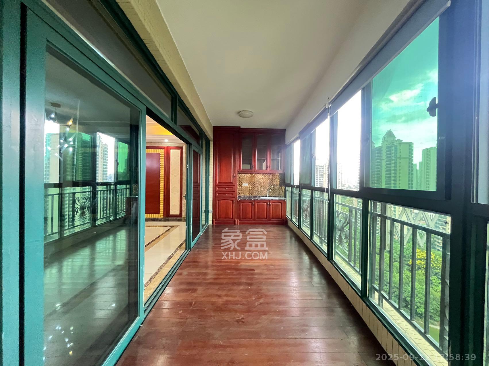 恒大雅苑 4室2厅3卫 5000.0元/月 恒大雅苑 4室2厅3卫 5000.0元/月室内图