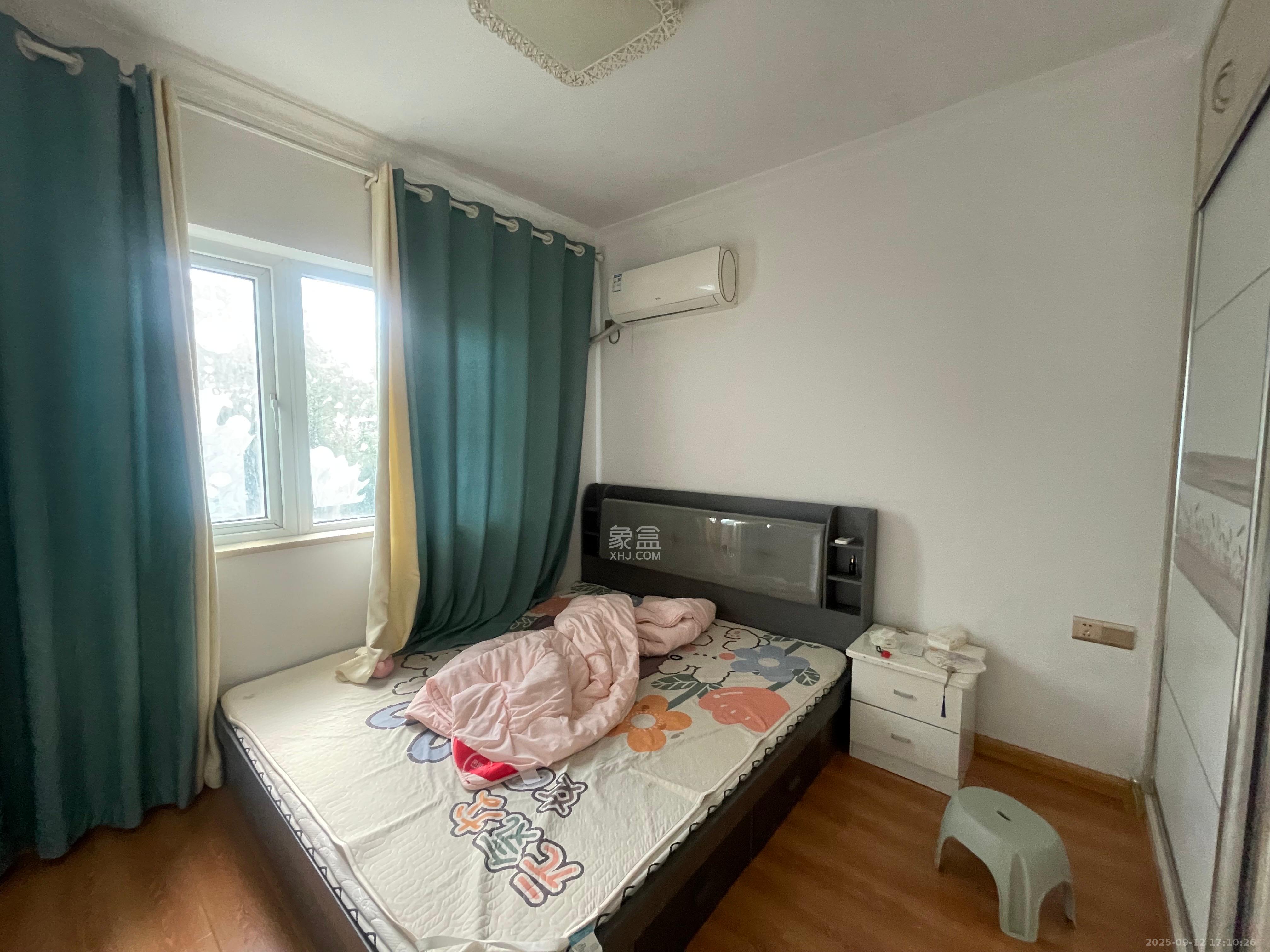 荣盛花语城  2室1厅1卫    1600.0元/月室内图