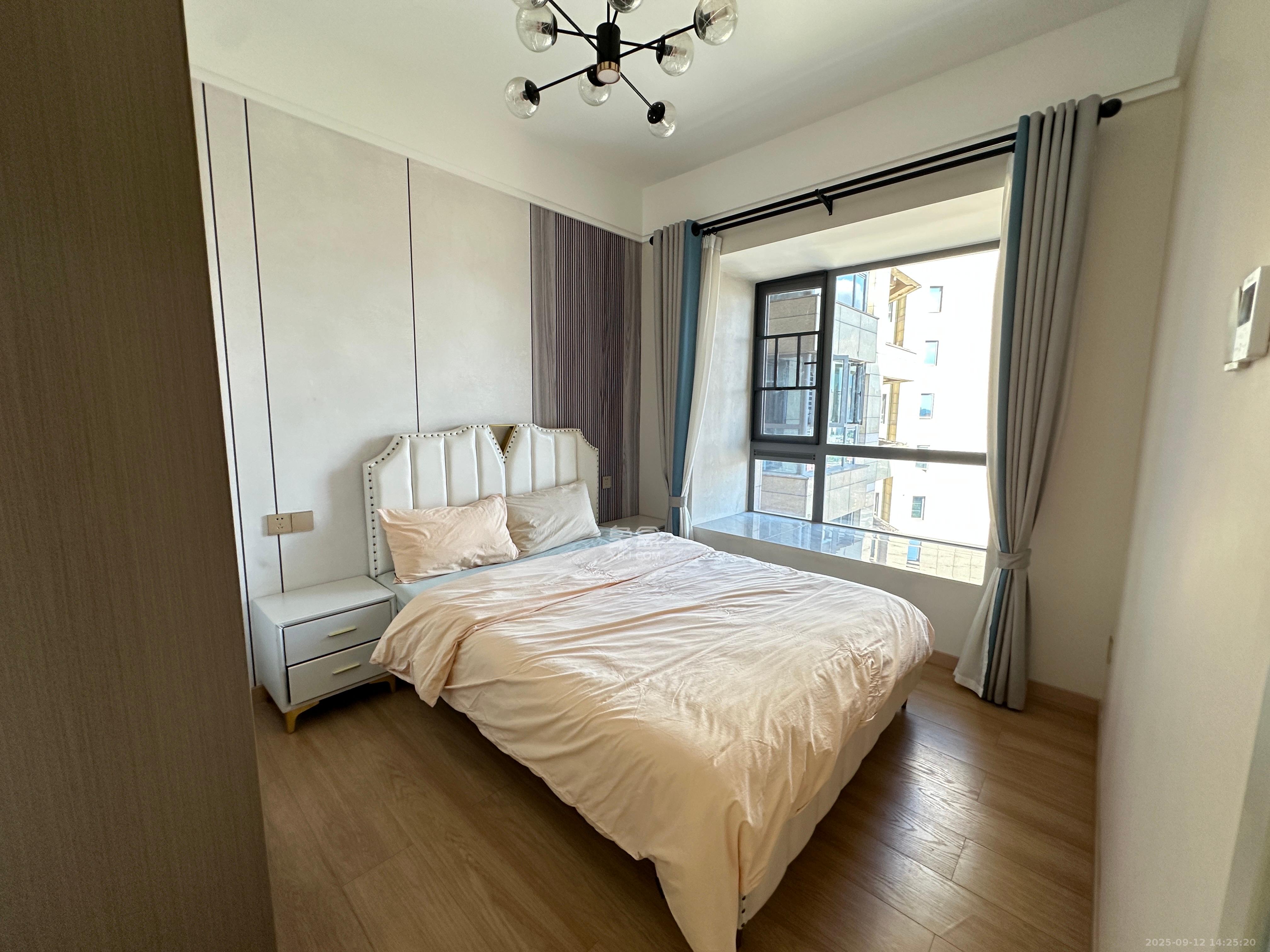 保利国际广场 3室2厅1卫 6000.0元/月 保利国际广场 3室2厅1卫 6000.0元/月室内图