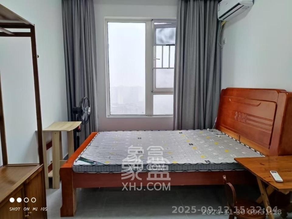 保利香槟国际 1室1厅1卫 1100.0元/月 保利香槟国际 1室1厅1卫 1100.0元/月室内图