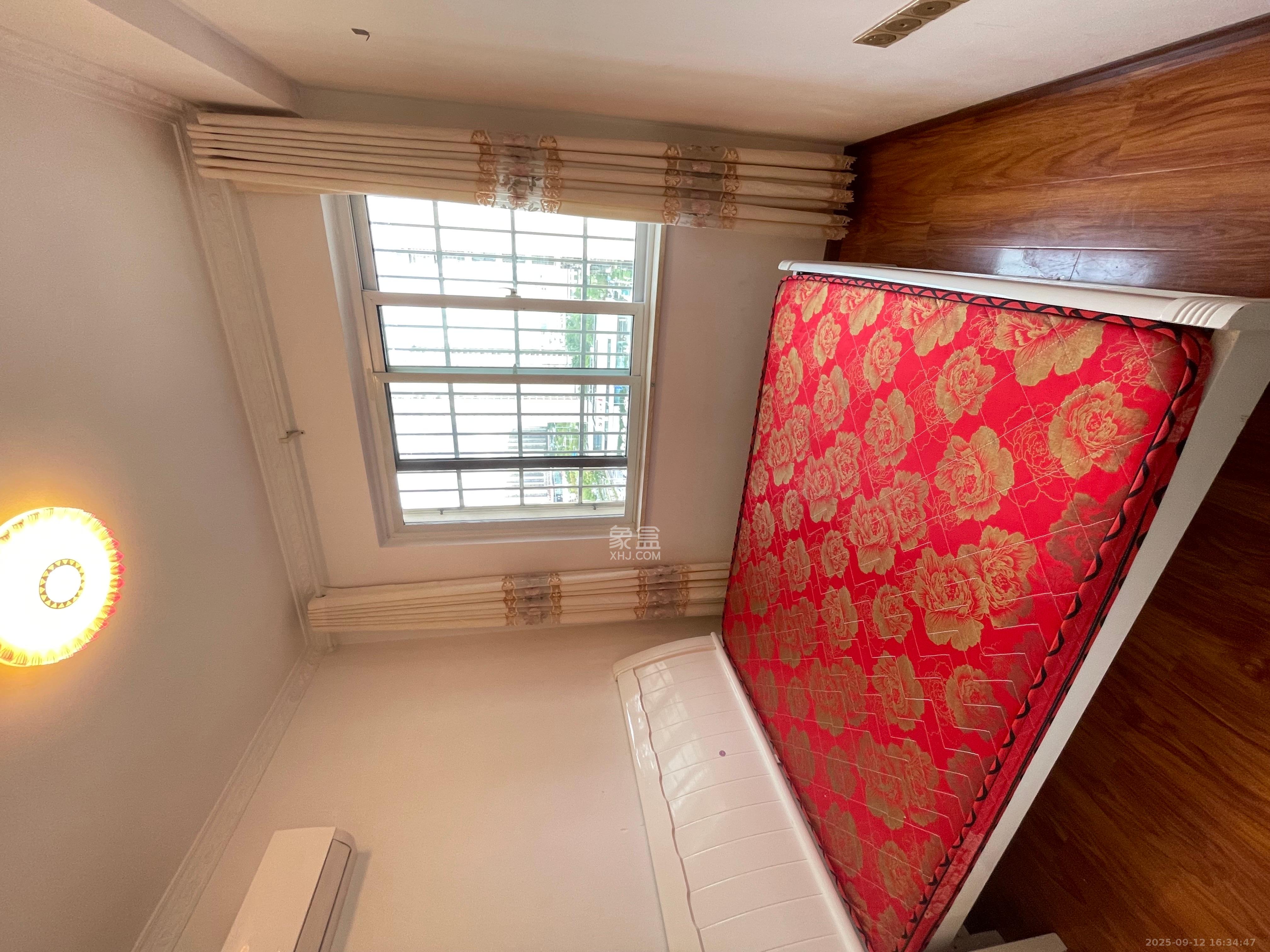 和康园小区 3室2厅1卫 2100.0元/月 和康园小区 3室2厅1卫 2100.0元/月室内图