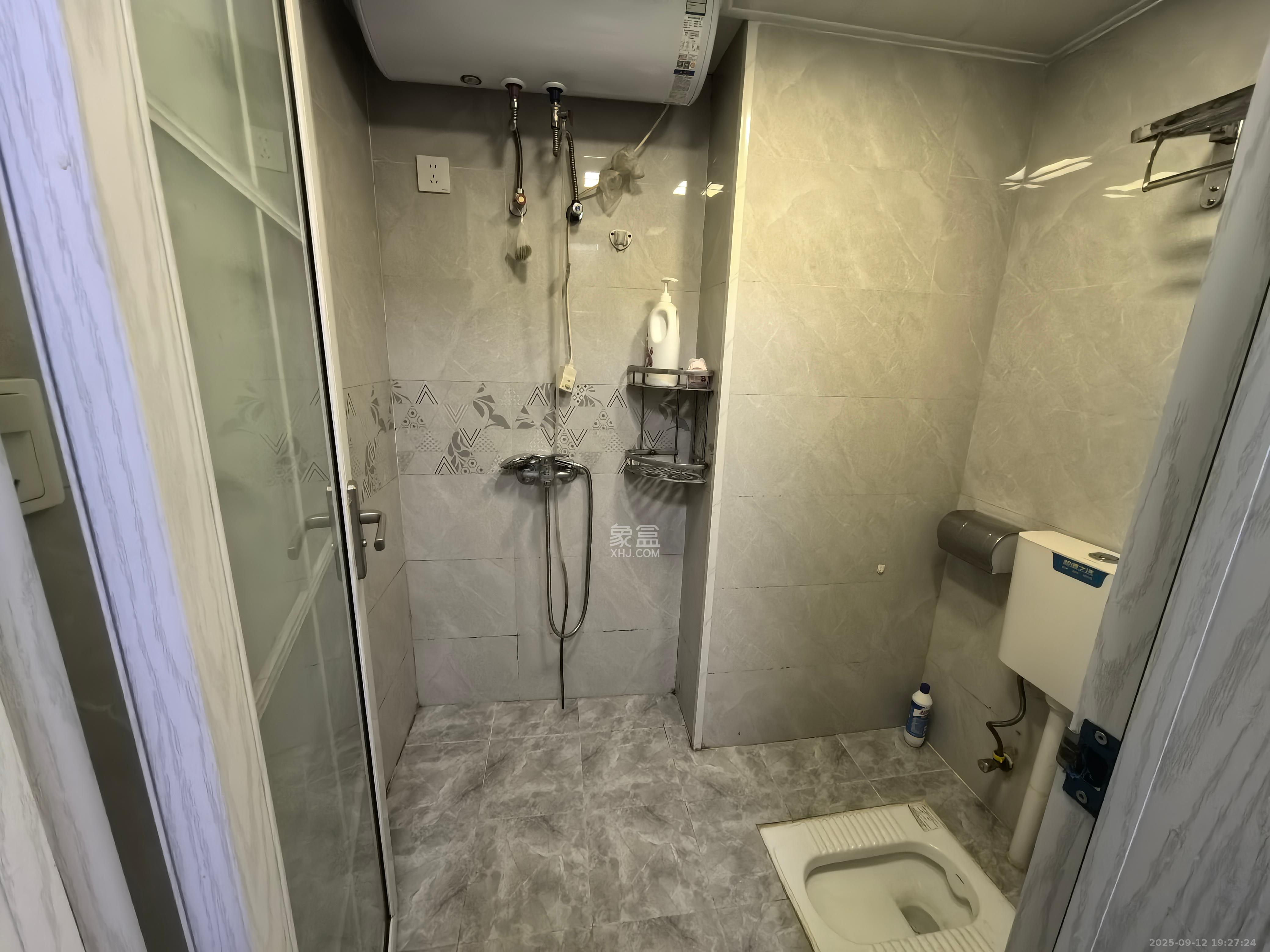 中海新城熙岸（中信新城五期）  1室0厅1卫    1150.0元/月室内图