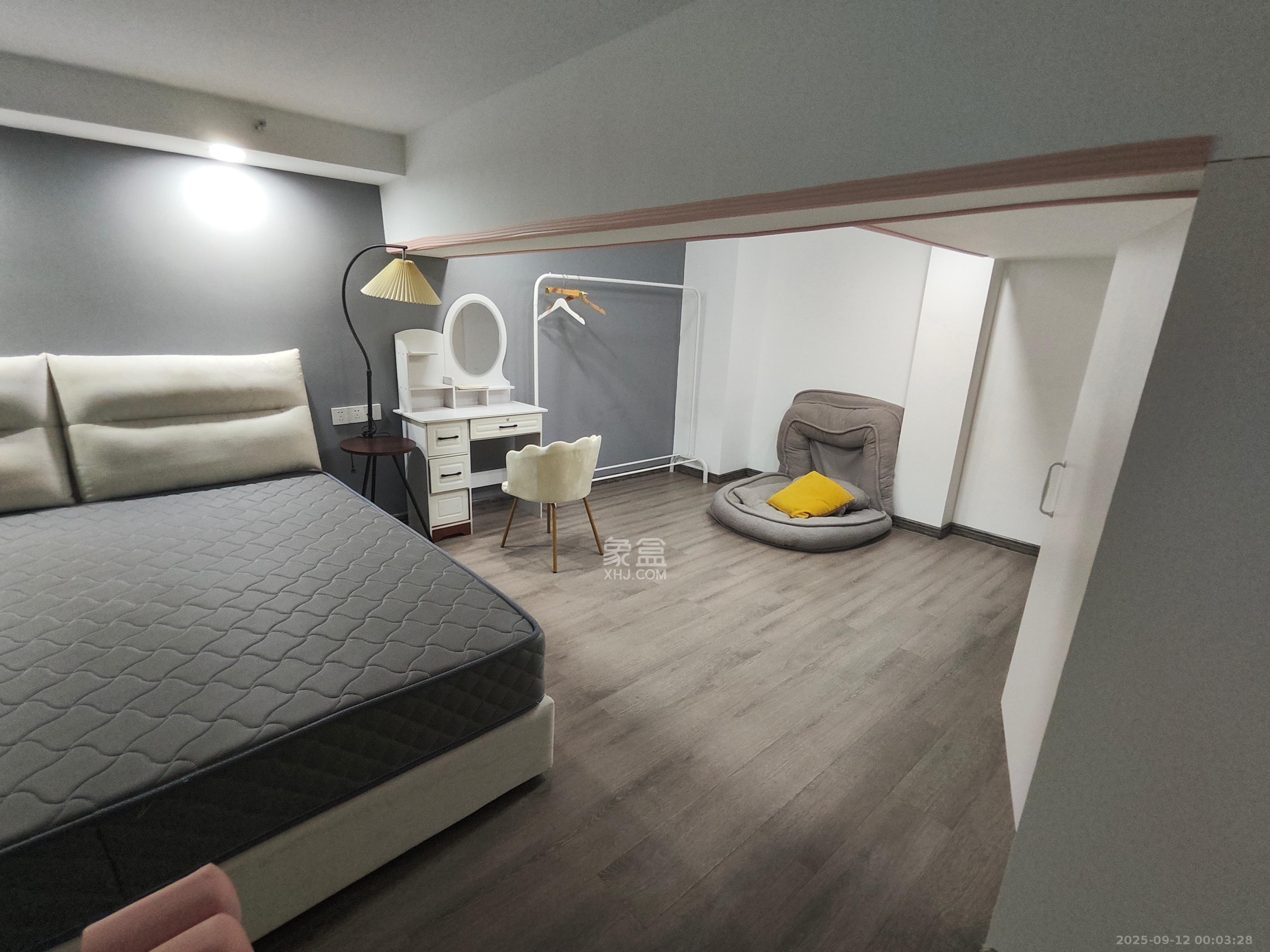 振业城三期  1室1厅1卫    1900.0元/月 振业城三期  1室1厅1卫    1900.0元/月室内图