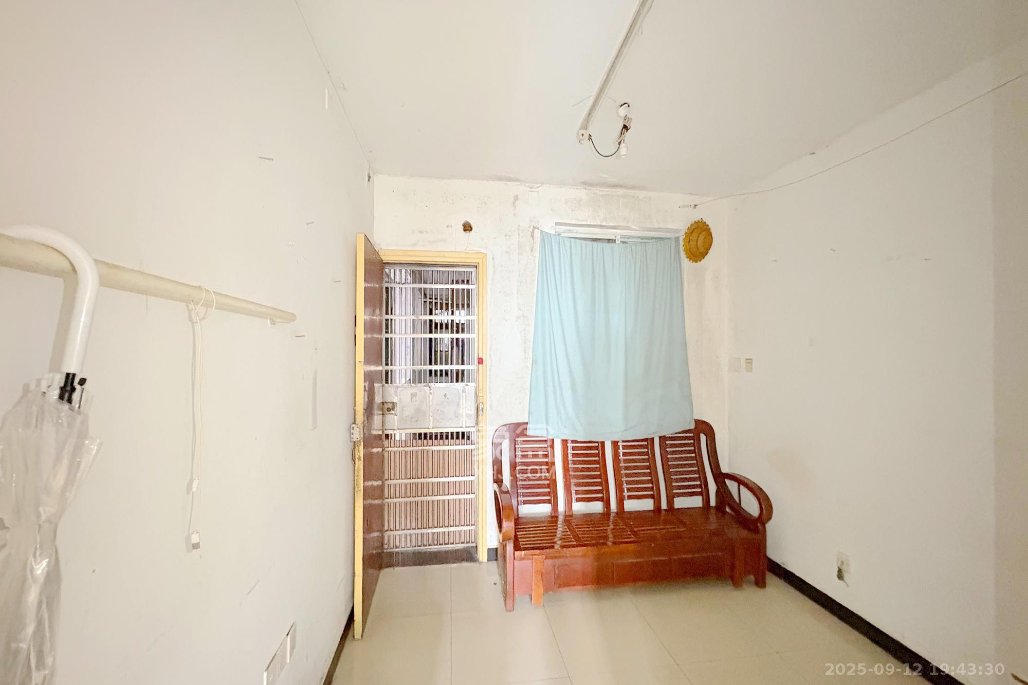 吉景小区  1室1厅1卫    26.0万