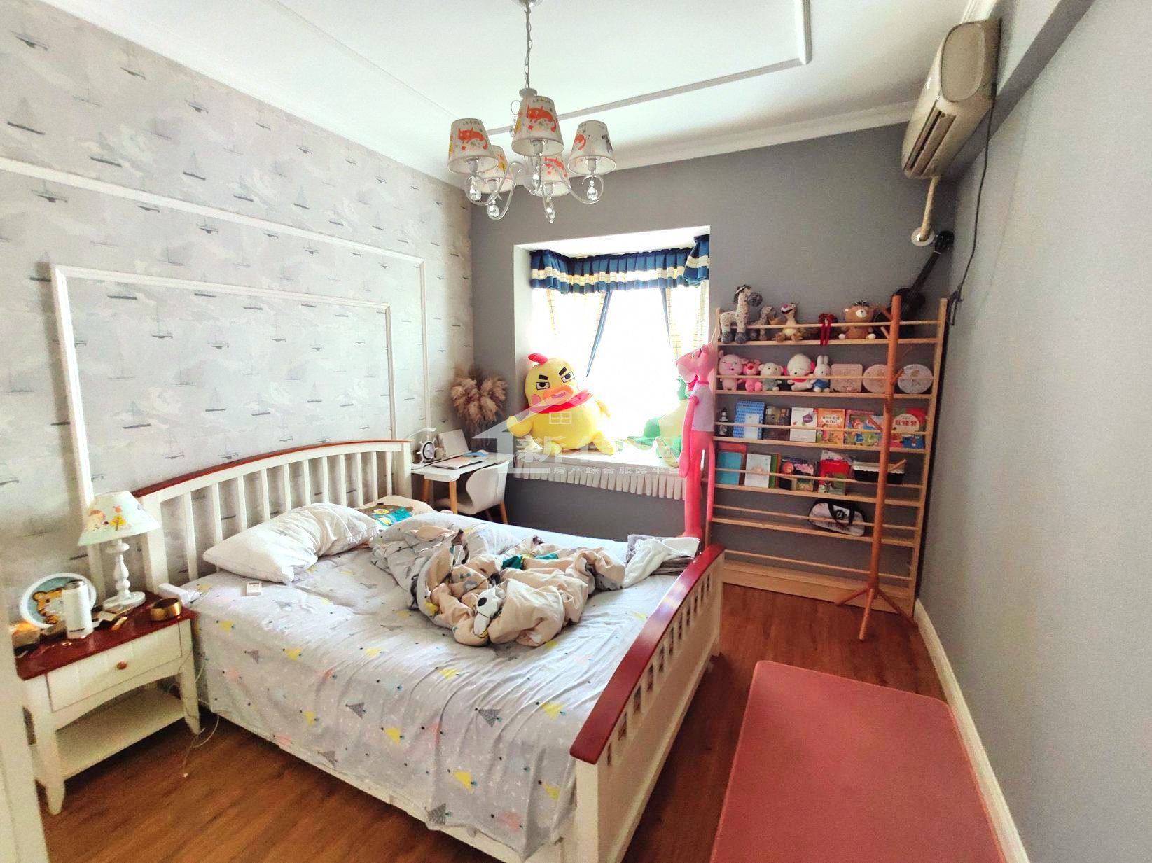 丽景天下一期 2室2厅2卫 2200.0元/月 丽景天下一期 2室2厅2卫 2200.0元/月室内图