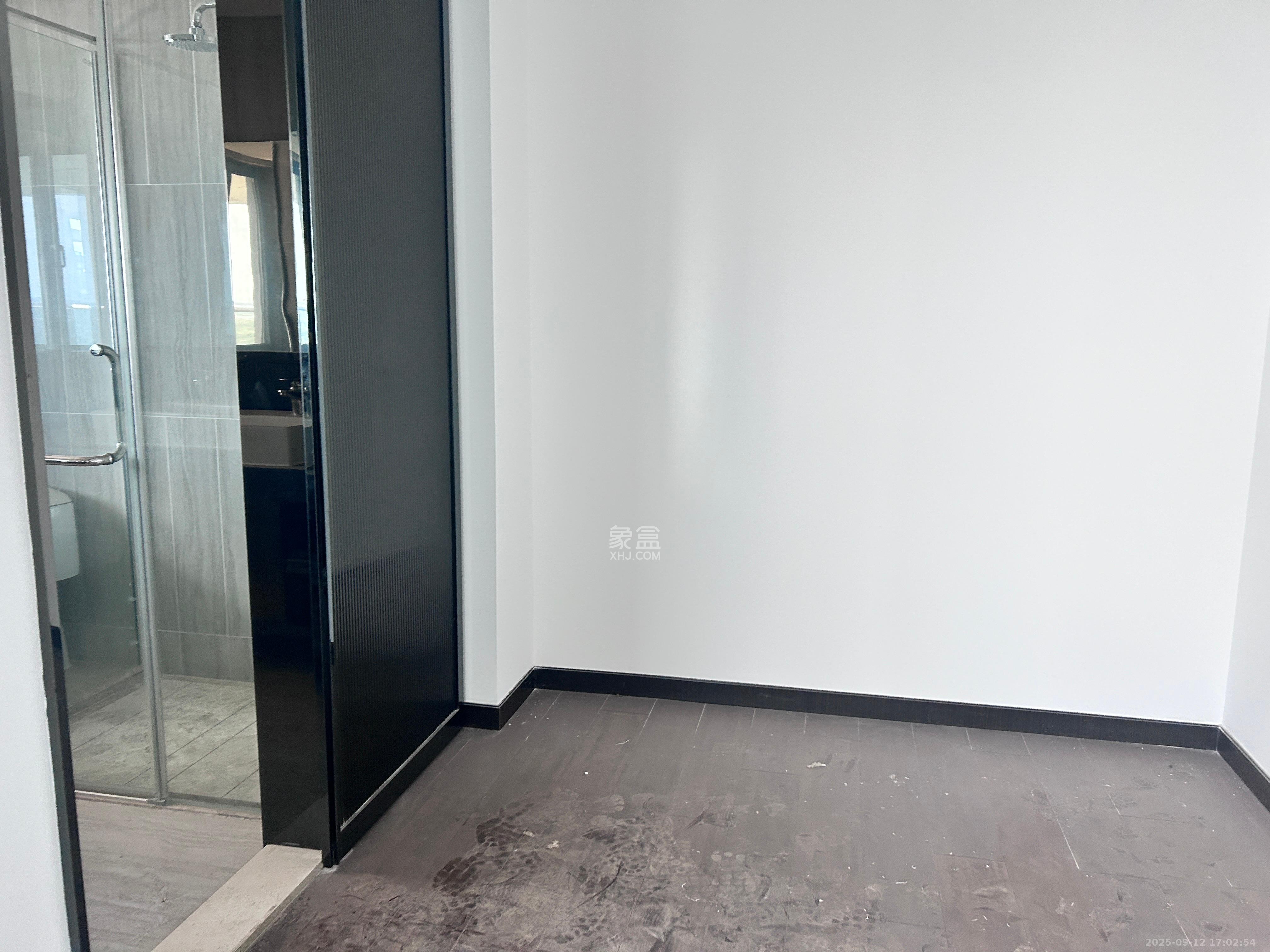 珠江颐德公馆 4室2厅2卫 20000.0元/月 珠江颐德公馆 4室2厅2卫 20000.0元/月室内图