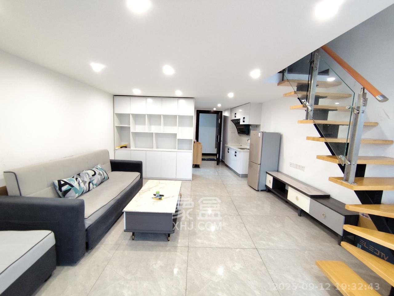 博长山水香颐 1室1厅1卫 1700.0元/月 博长山水香颐 1室1厅1卫 1700.0元/月室内图