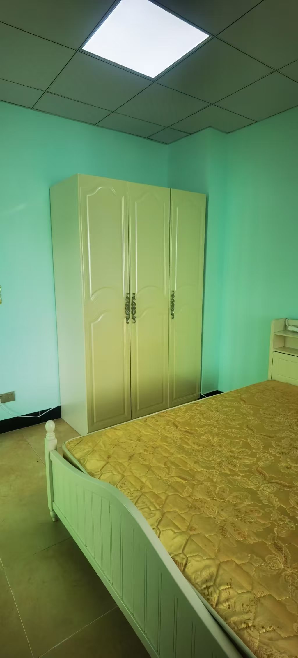 明珠大厦(别名:明珠苑)  1室0厅1卫    1400.0元/月 明珠大厦(别名:明珠苑)  1室0厅1卫    1400.0元/月室内图