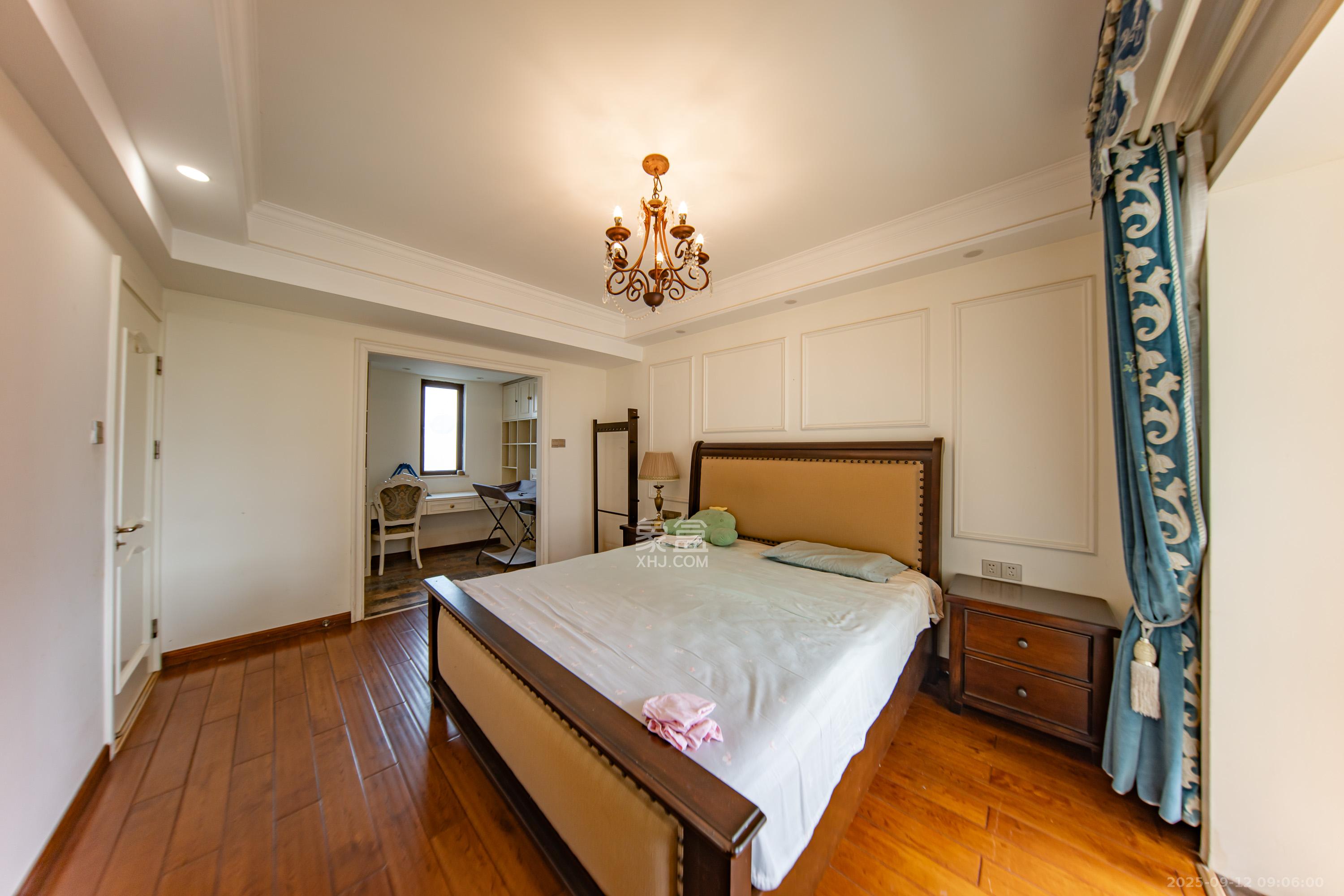 华润橡树湾 3室2厅2卫 95.98万 华润橡树湾 3室2厅2卫 95.98万卧室