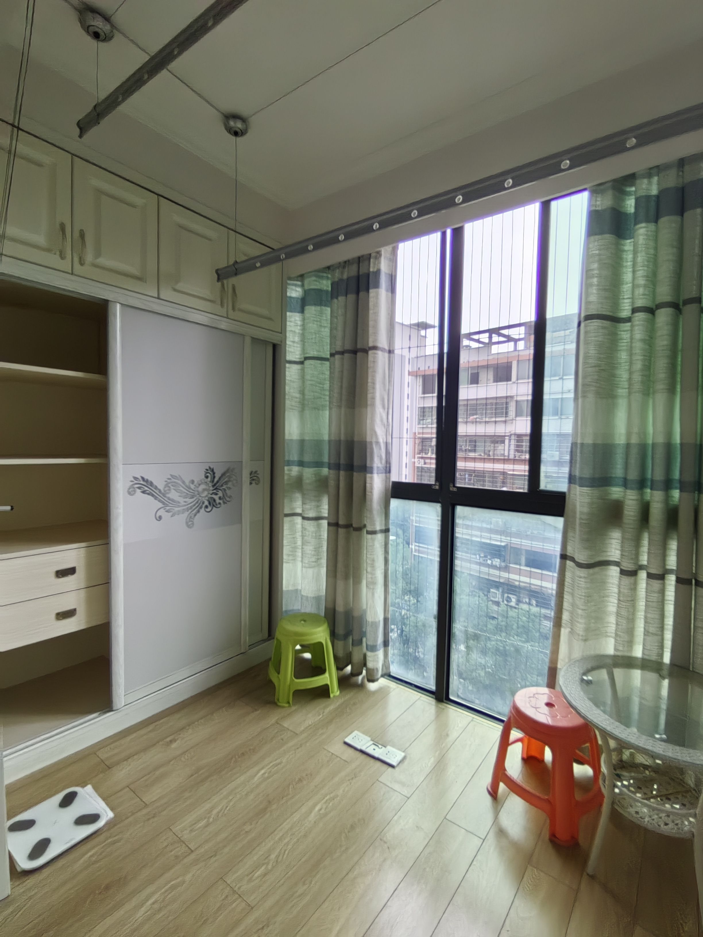 水映豪廷(一,二,三期) 3室2厅2卫 2300.0元/月 水映豪廷(一,二,三期) 3室2厅2卫 2300.0元/月室内图