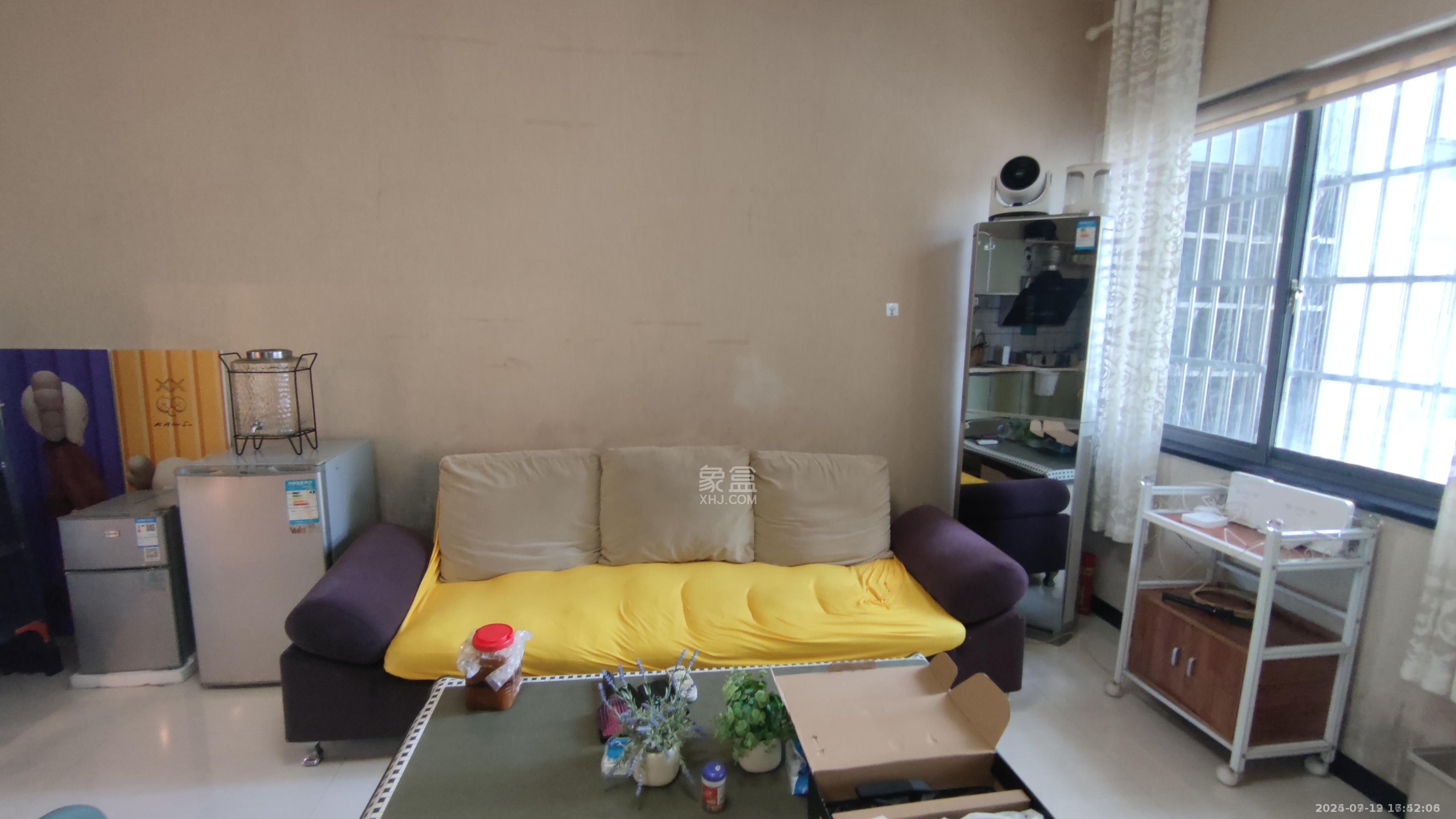 中旺锦安城  1室1厅1卫    1400.0元/月 中旺锦安城  1室1厅1卫    1400.0元/月室内图1