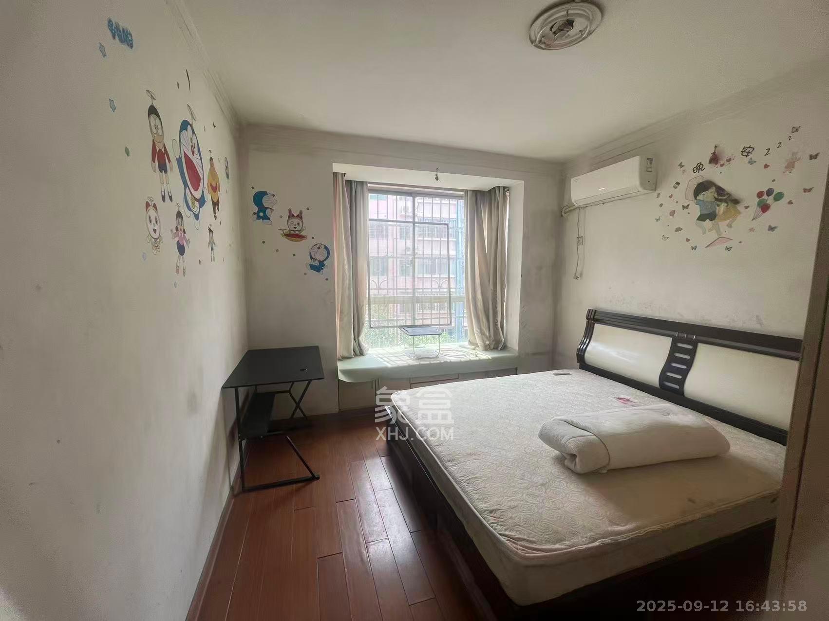 新星小区 3室2厅2卫 1700.0元/月 新星小区 3室2厅2卫 1700.0元/月室内图