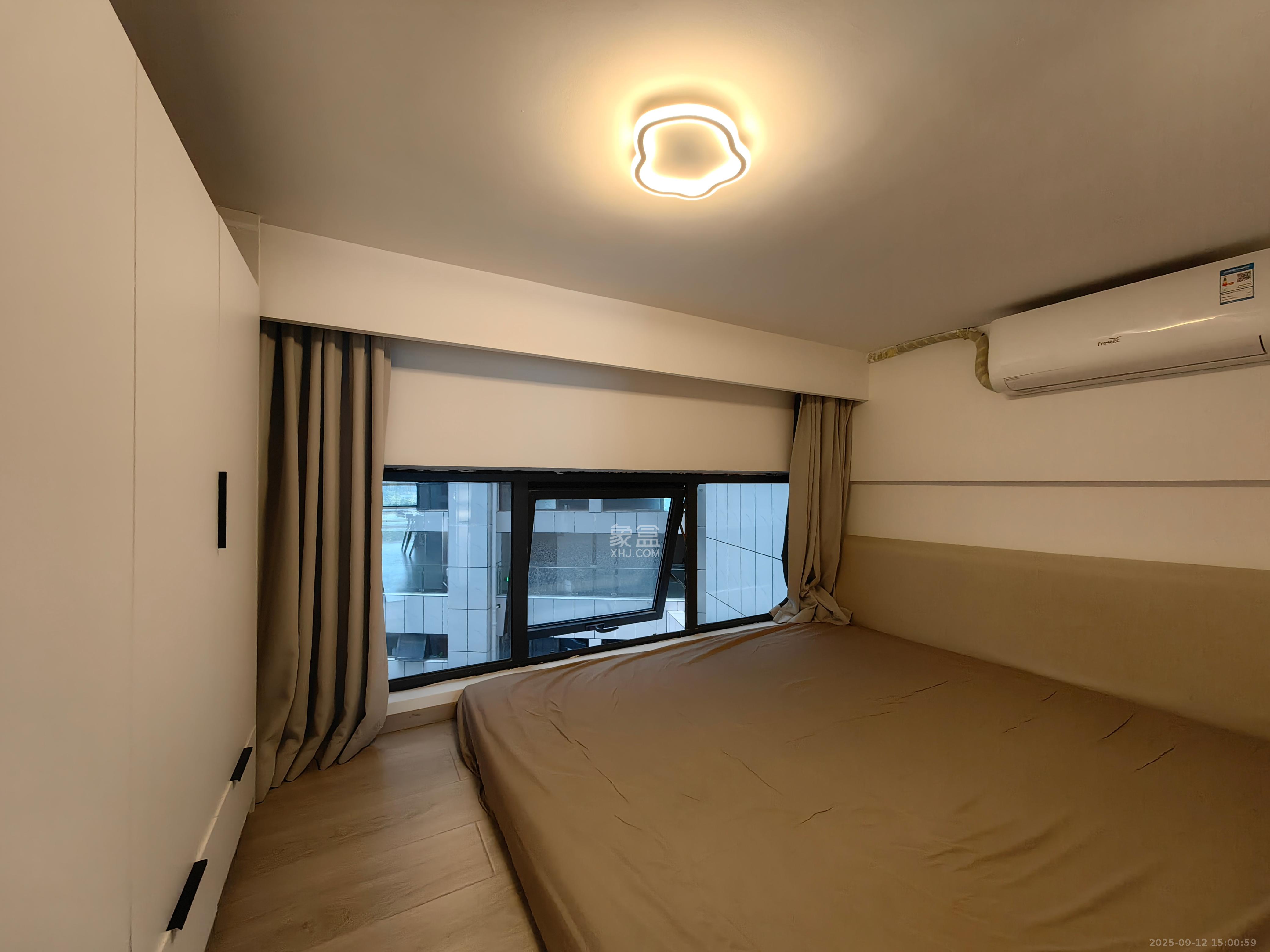 旺德府万象时代  1室1厅1卫    1300.0元/月室内图