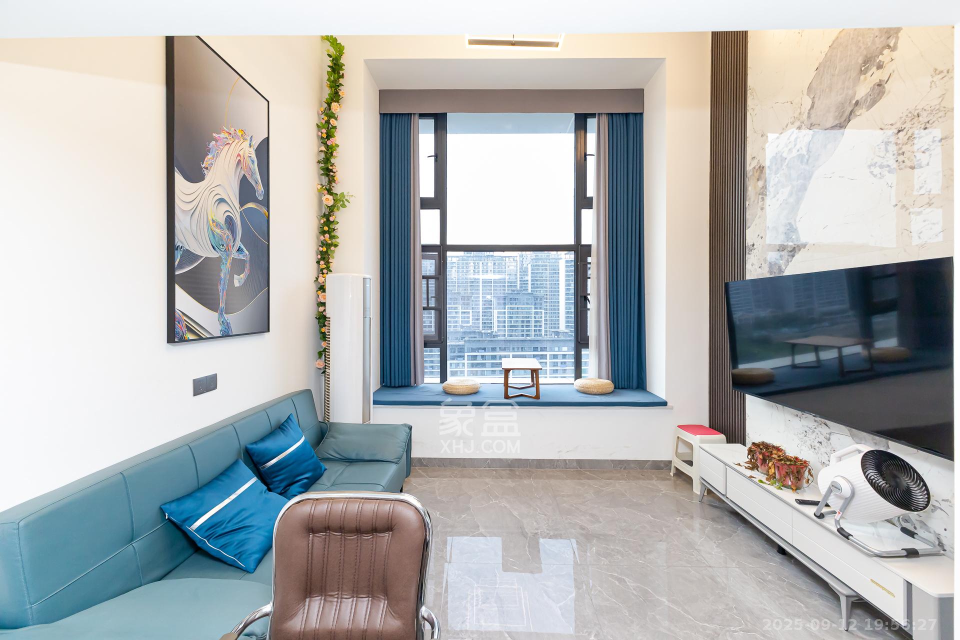 卡地亚公寓  2室1厅1卫    35.0万 卡地亚公寓  2室1厅1卫    35.0万客厅