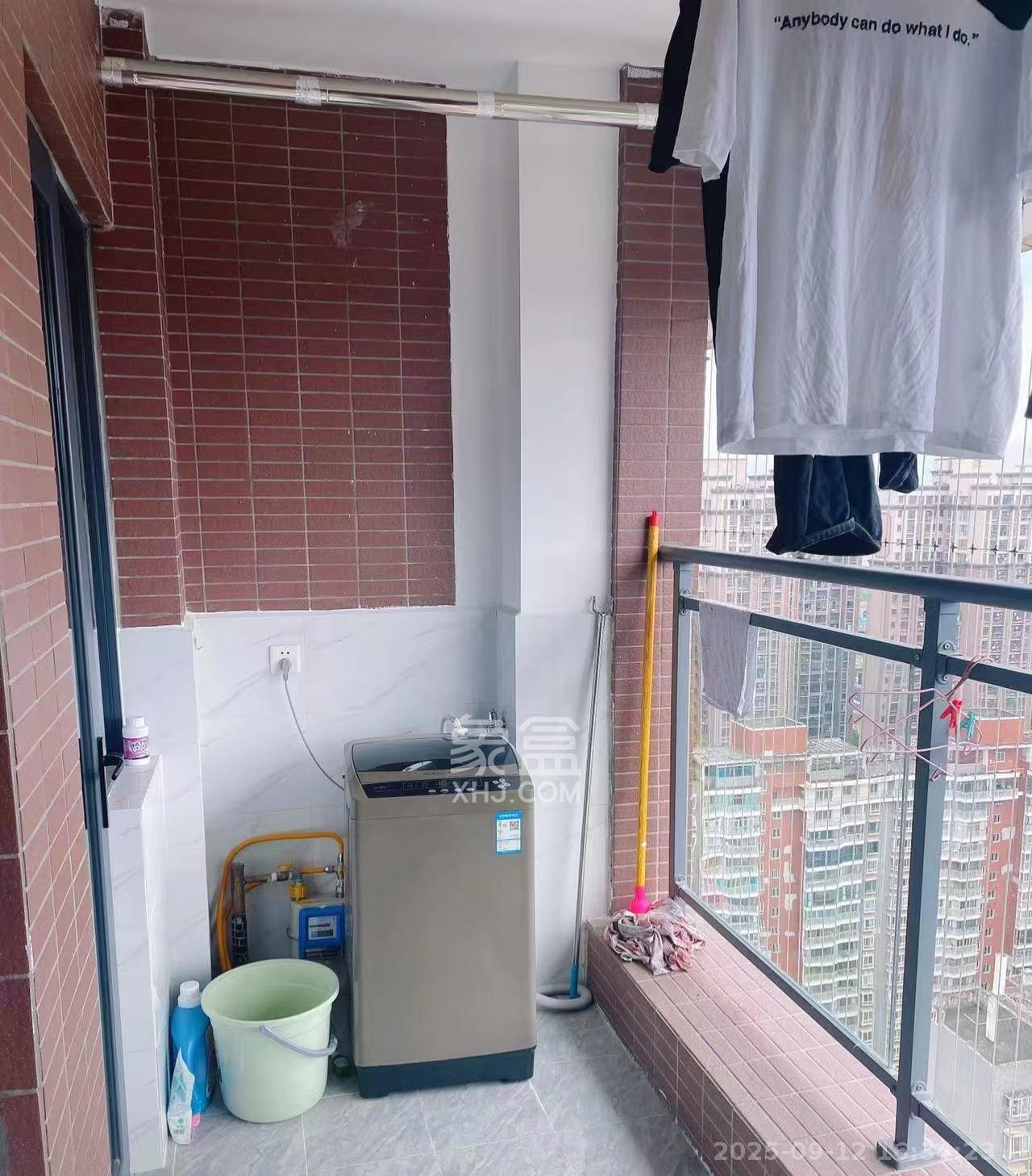 恒基凯旋门三期  2室2厅1卫    2000.0元/月 恒基凯旋门三期  2室2厅1卫    2000.0元/月室内图