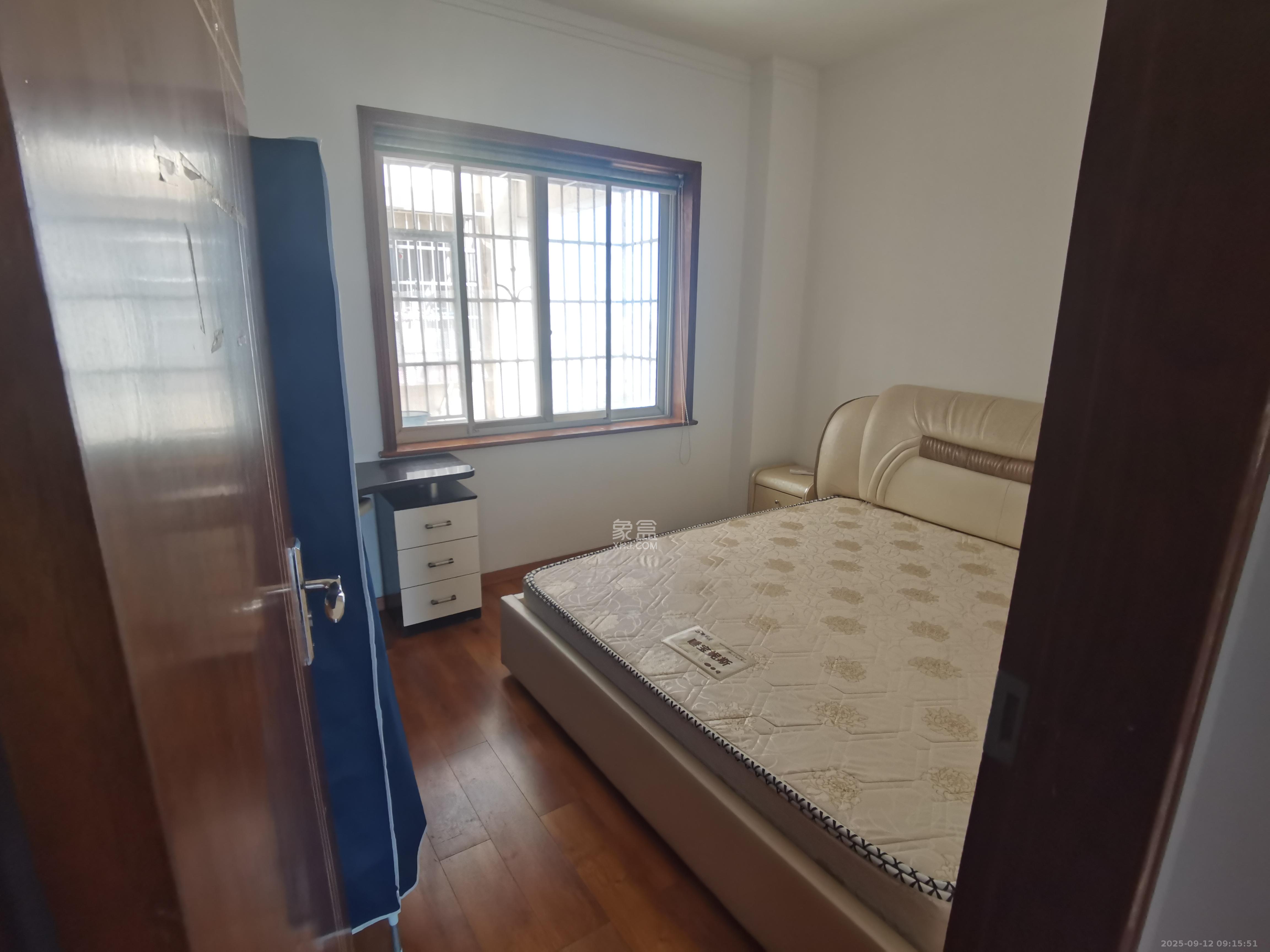 开源鑫阁 3室2厅2卫 2000.0元/月 开源鑫阁 3室2厅2卫 2000.0元/月室内图