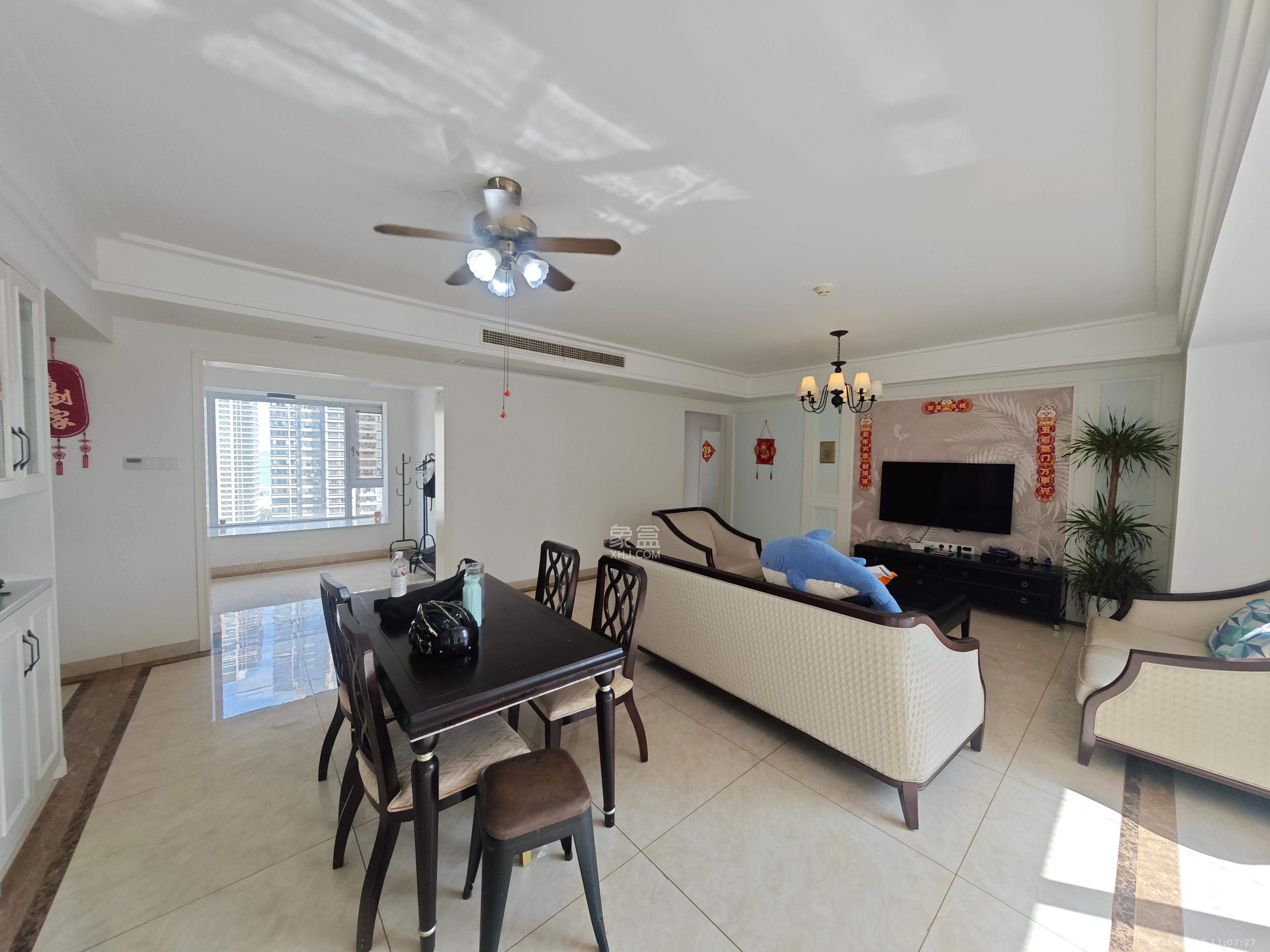 北辰三角洲E3区  4室2厅2卫    5500.0元/月室内图