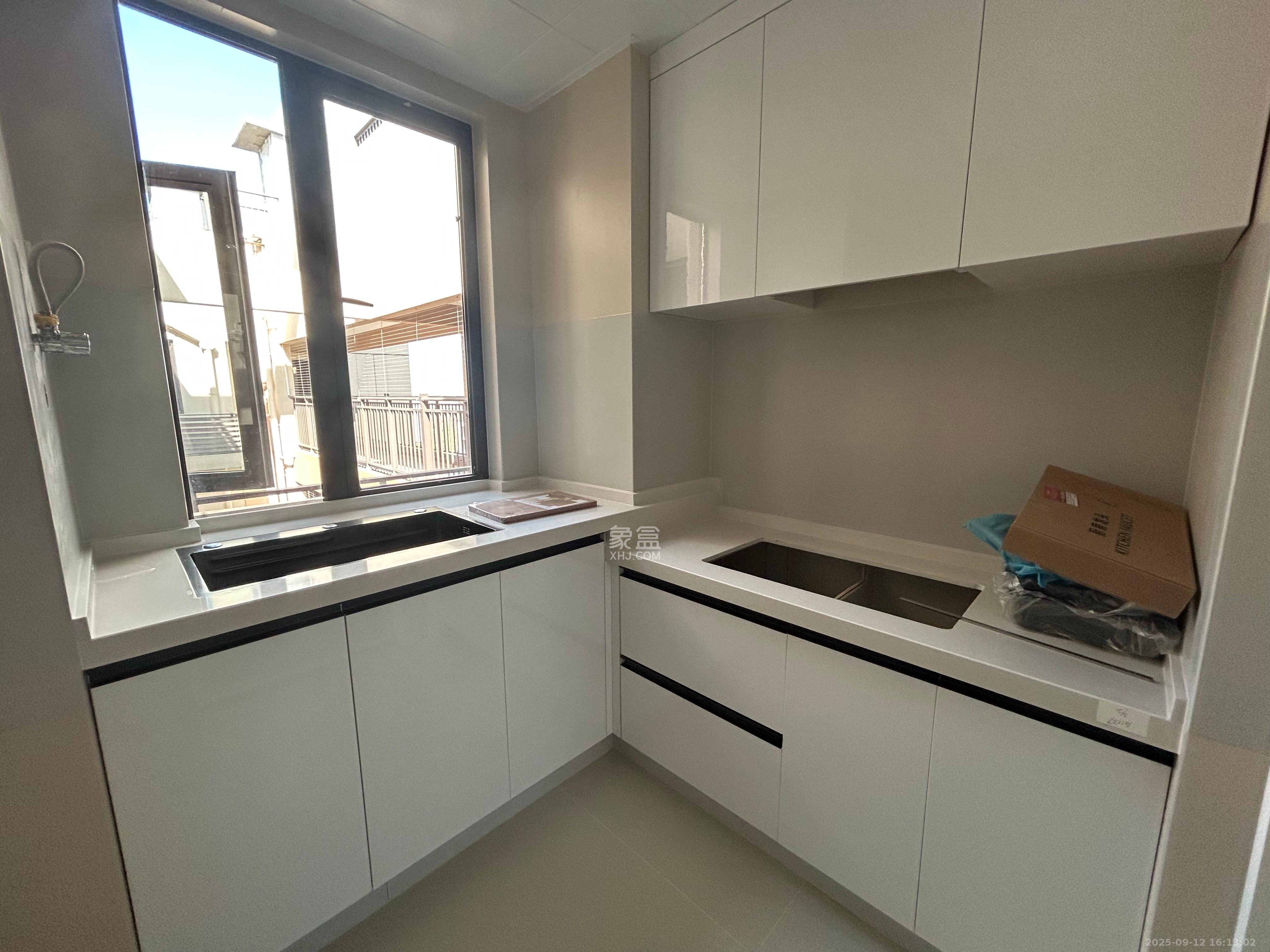 兴进珺府 3室2厅2卫 2480.0元/月 兴进珺府 3室2厅2卫 2480.0元/月室内图