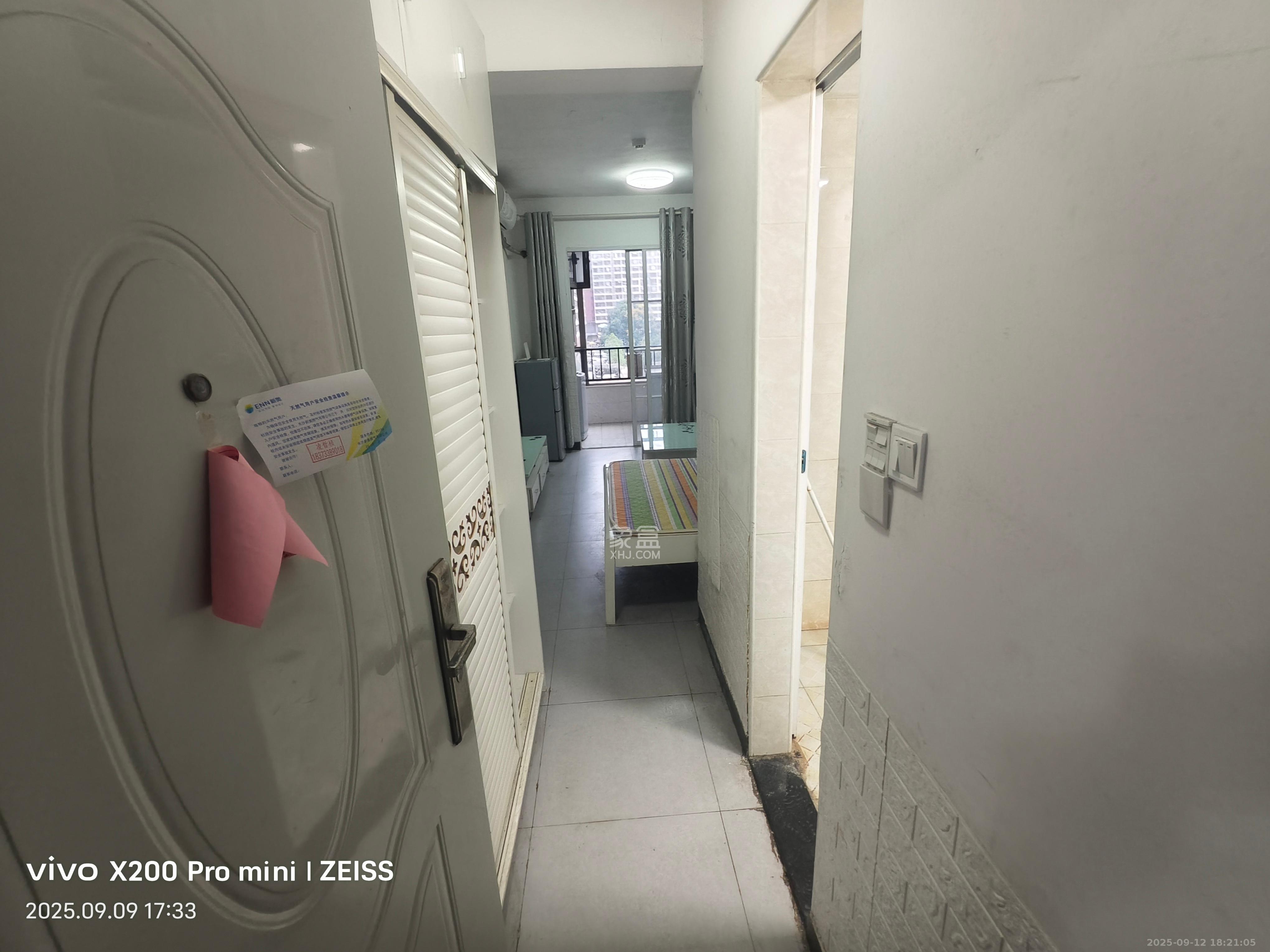 怡海星城  1室1厅1卫    800.0元/月 怡海星城  1室1厅1卫    800.0元/月室内图