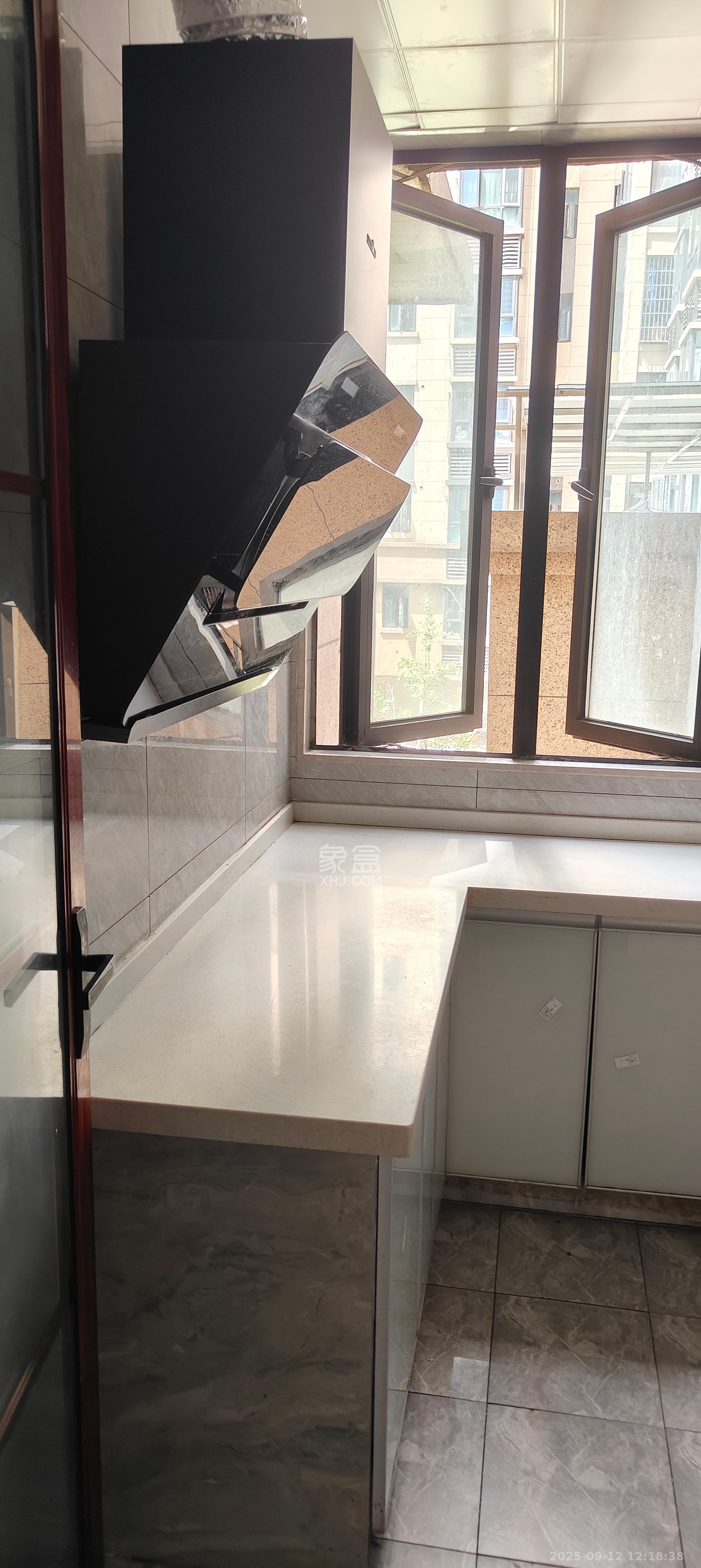 财汇新天地(财汇商务广场)  1室0厅0卫    1600.0元/月 财汇新天地(财汇商务广场)  1室0厅0卫    1600.0元/月室内图