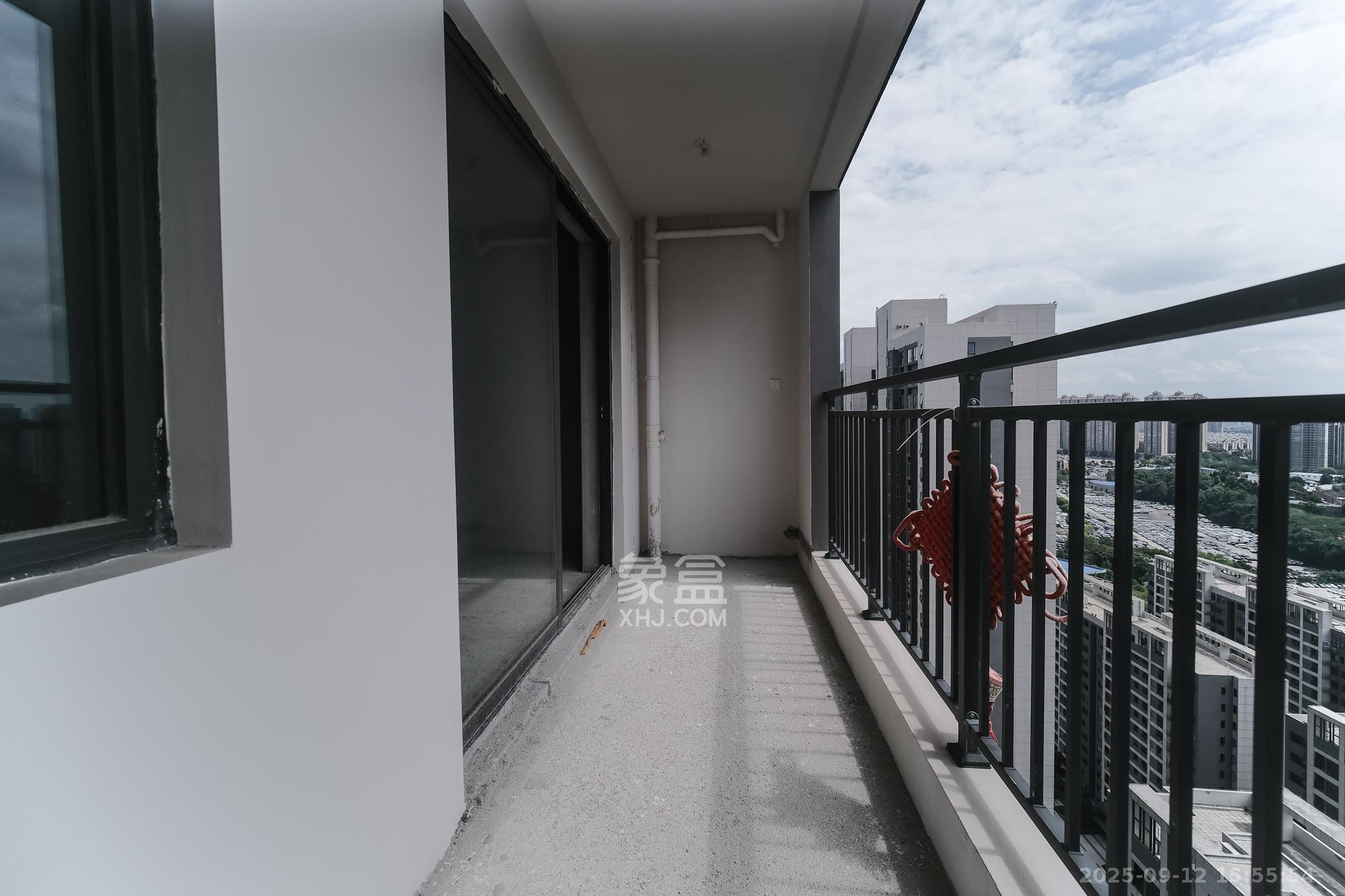 和顺府  4室2厅1卫    110.0万 和顺府  4室2厅1卫    110.0万阳台