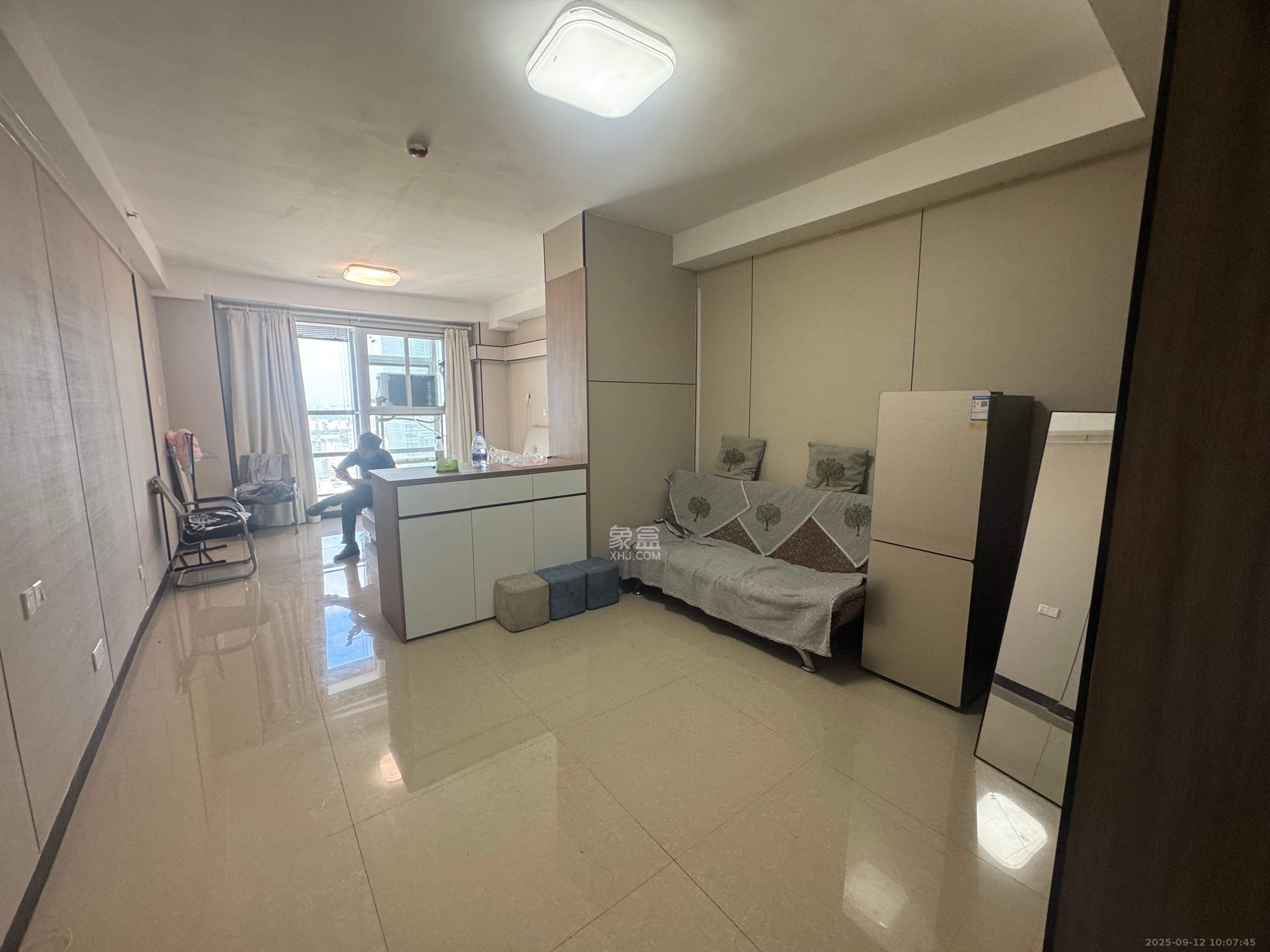 明城国际 1室1厅1卫 2000.0元/月 明城国际 1室1厅1卫 2000.0元/月室内图