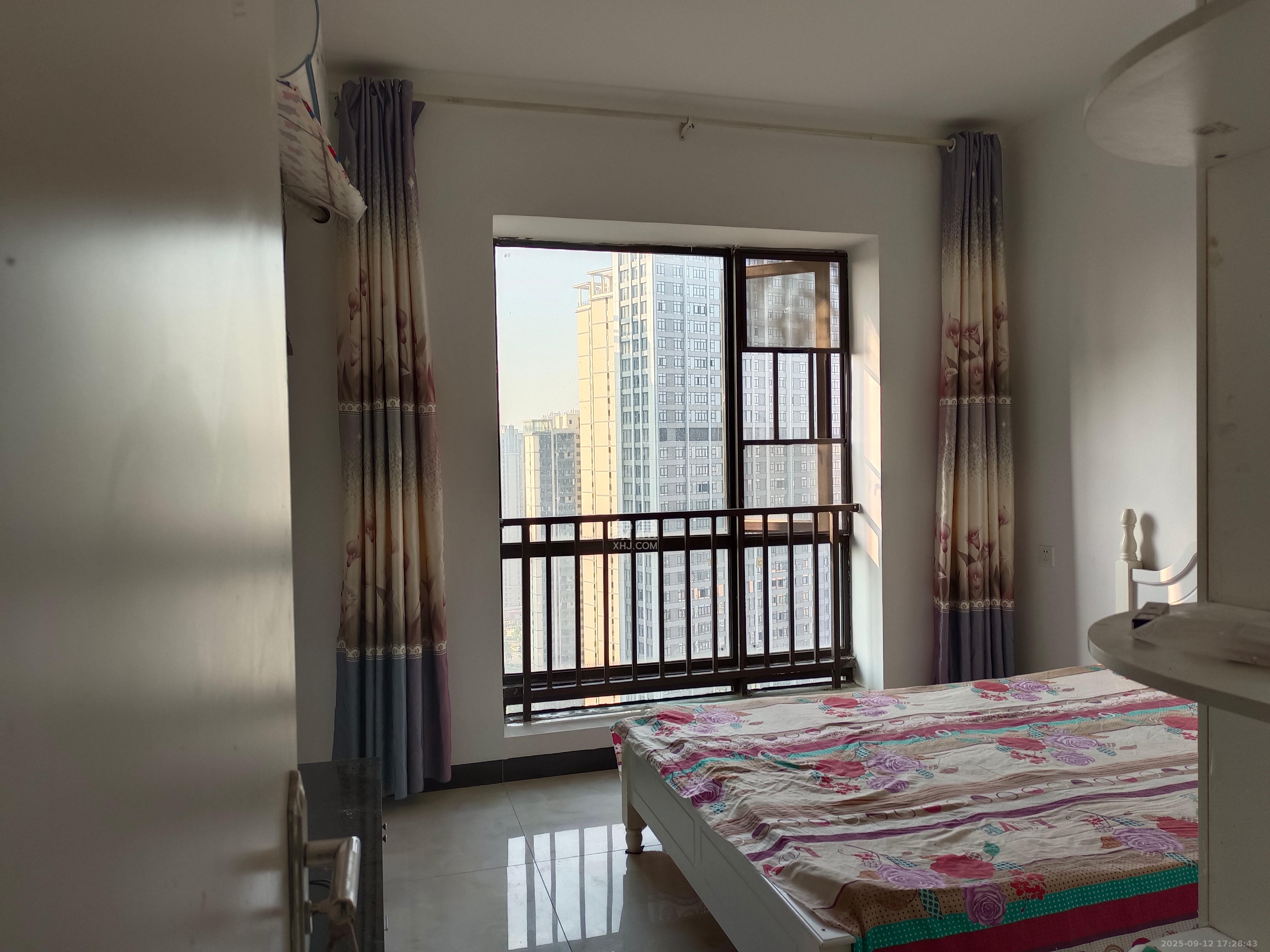 长燃新奥佳园  2室2厅1卫    1750.0元/月室内图