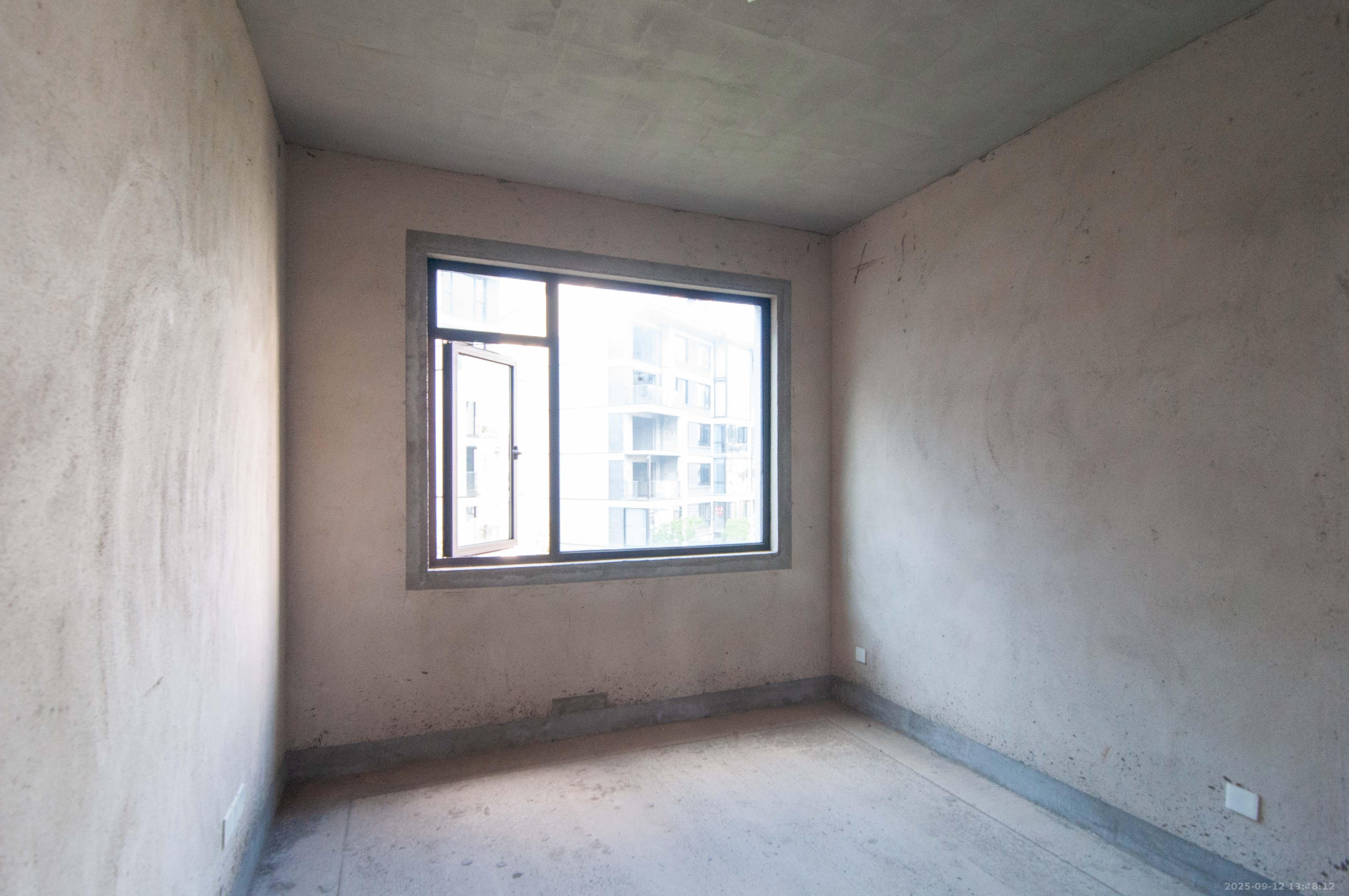 祥源森林之光  5室2厅3卫    300.0万 祥源森林之光  5室2厅3卫    300.0万其他