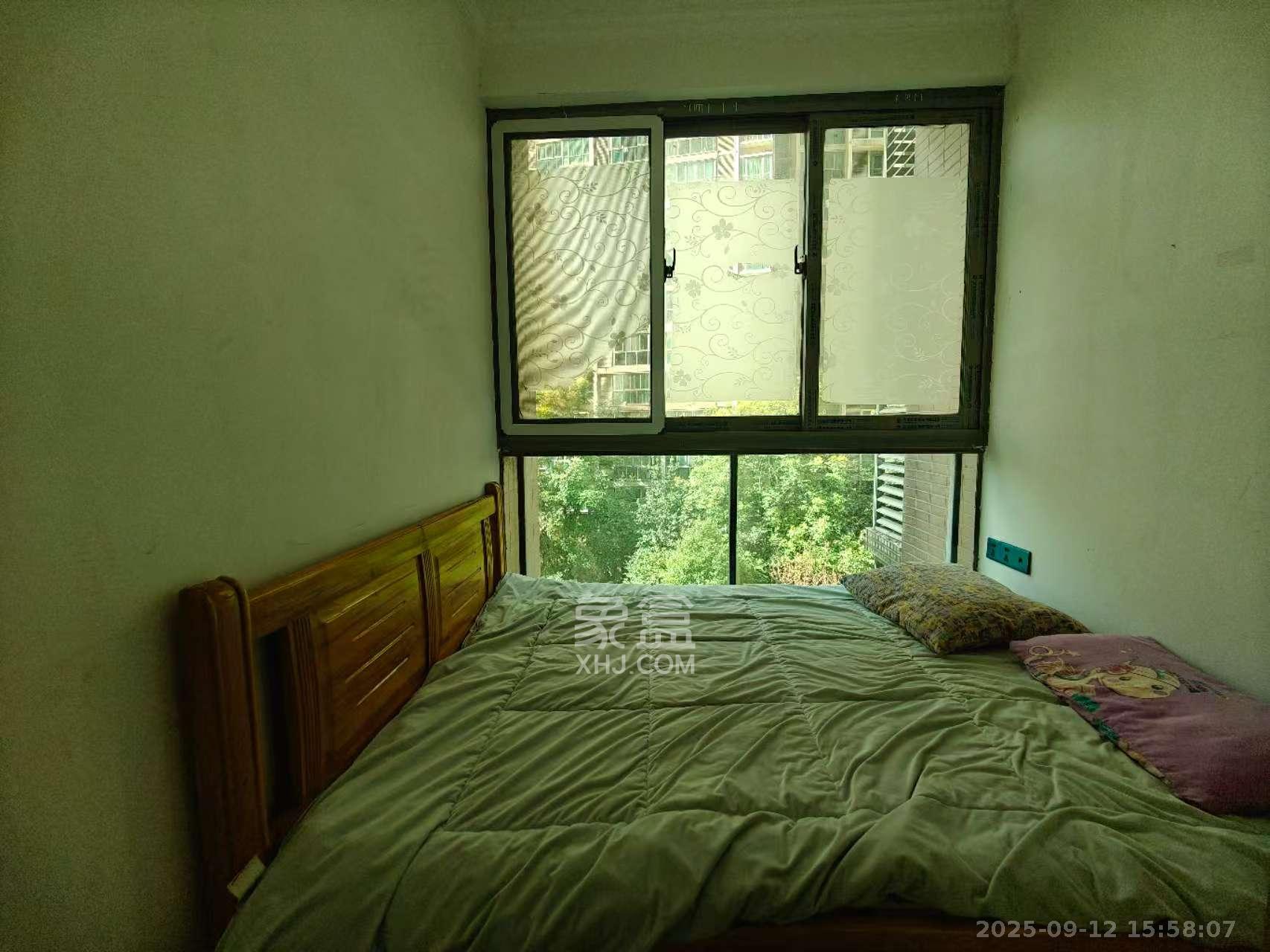 新城新世界一二三期 3室2厅1卫 2400.0元/月 新城新世界一二三期 3室2厅1卫 2400.0元/月室内图