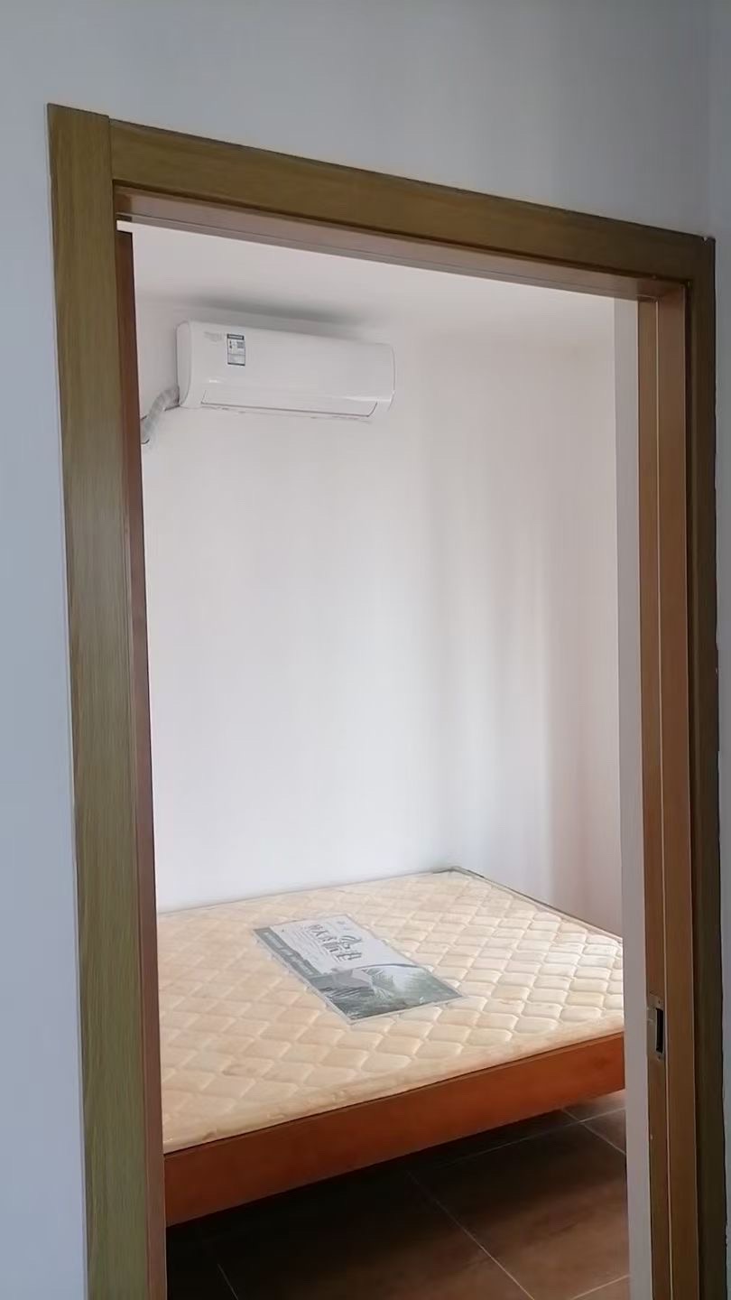 坡博家园五区  2室2厅1卫    2200.0元/月室内图