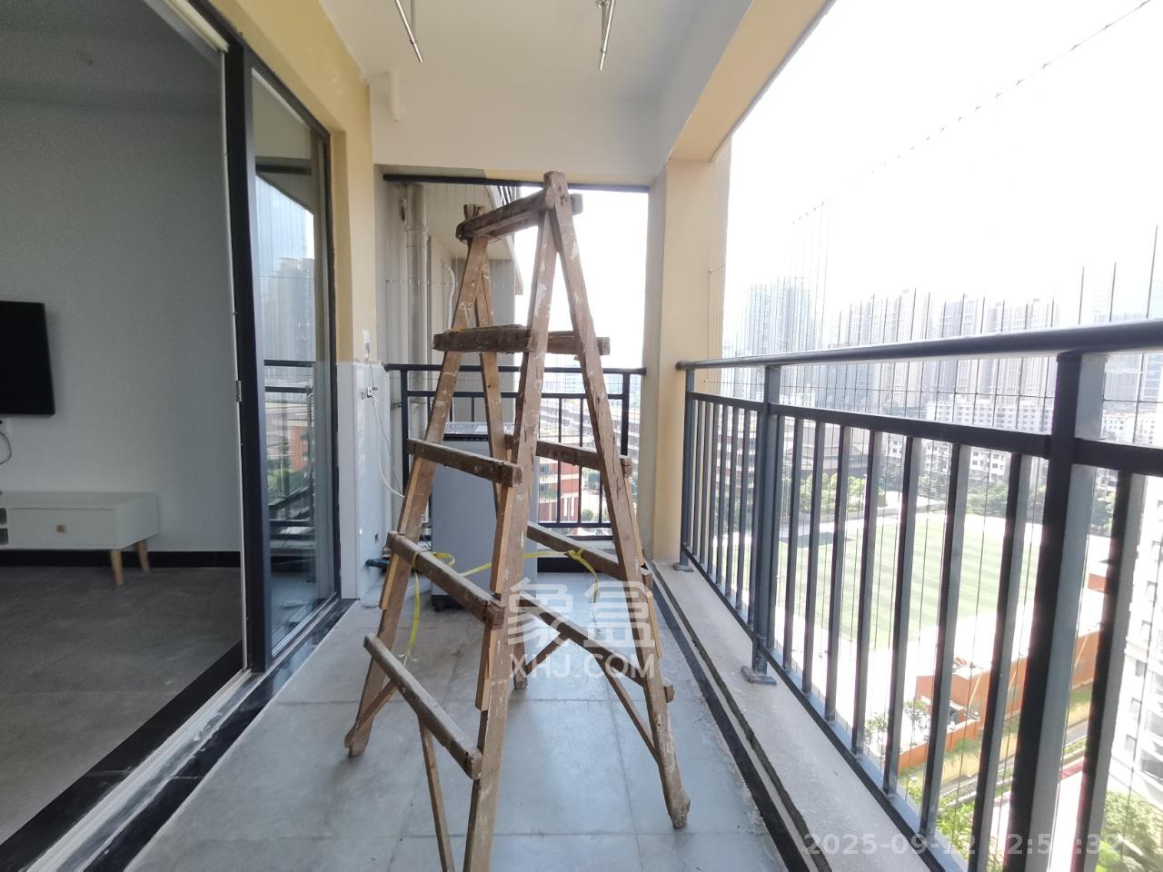 北辰三角洲E7区 3室2厅2卫 3800.0元/月 北辰三角洲E7区 3室2厅2卫 3800.0元/月室内图