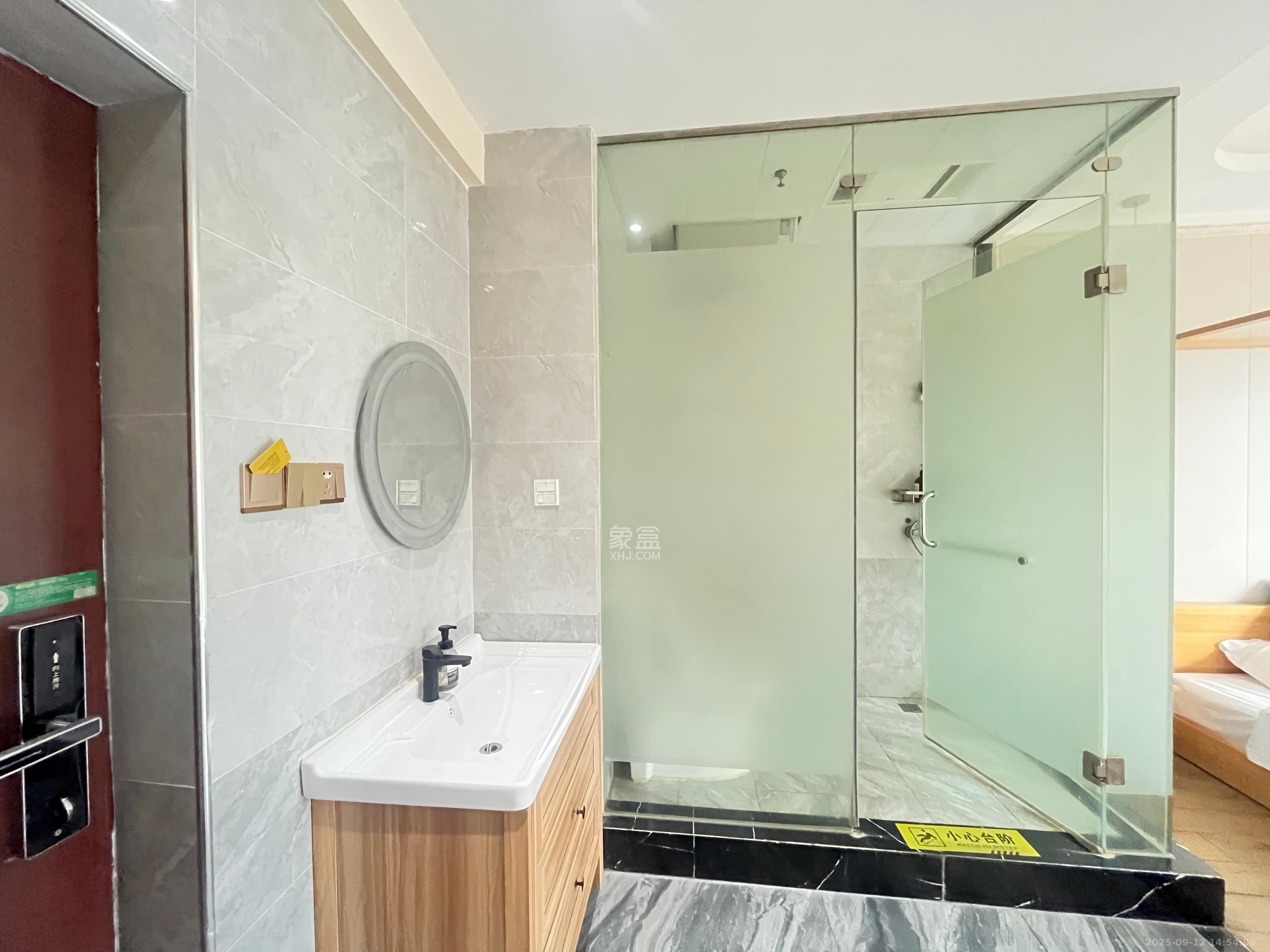 长城万悦汇 1室1厅1卫 1100.0元/月 长城万悦汇 1室1厅1卫 1100.0元/月室内图