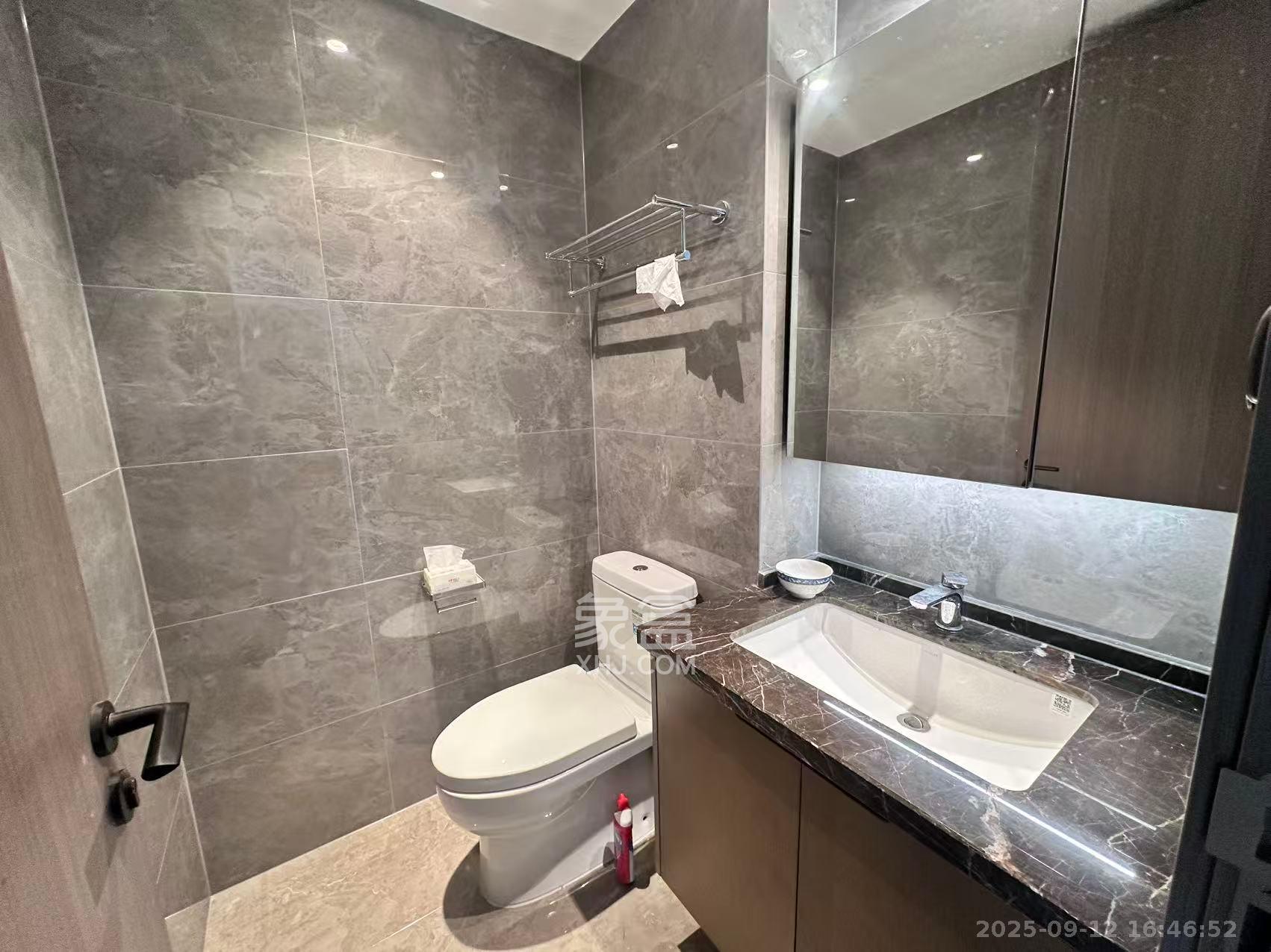 正荣滨江紫阙台 4室2厅3卫 5500.0元/月 正荣滨江紫阙台 4室2厅3卫 5500.0元/月室内图