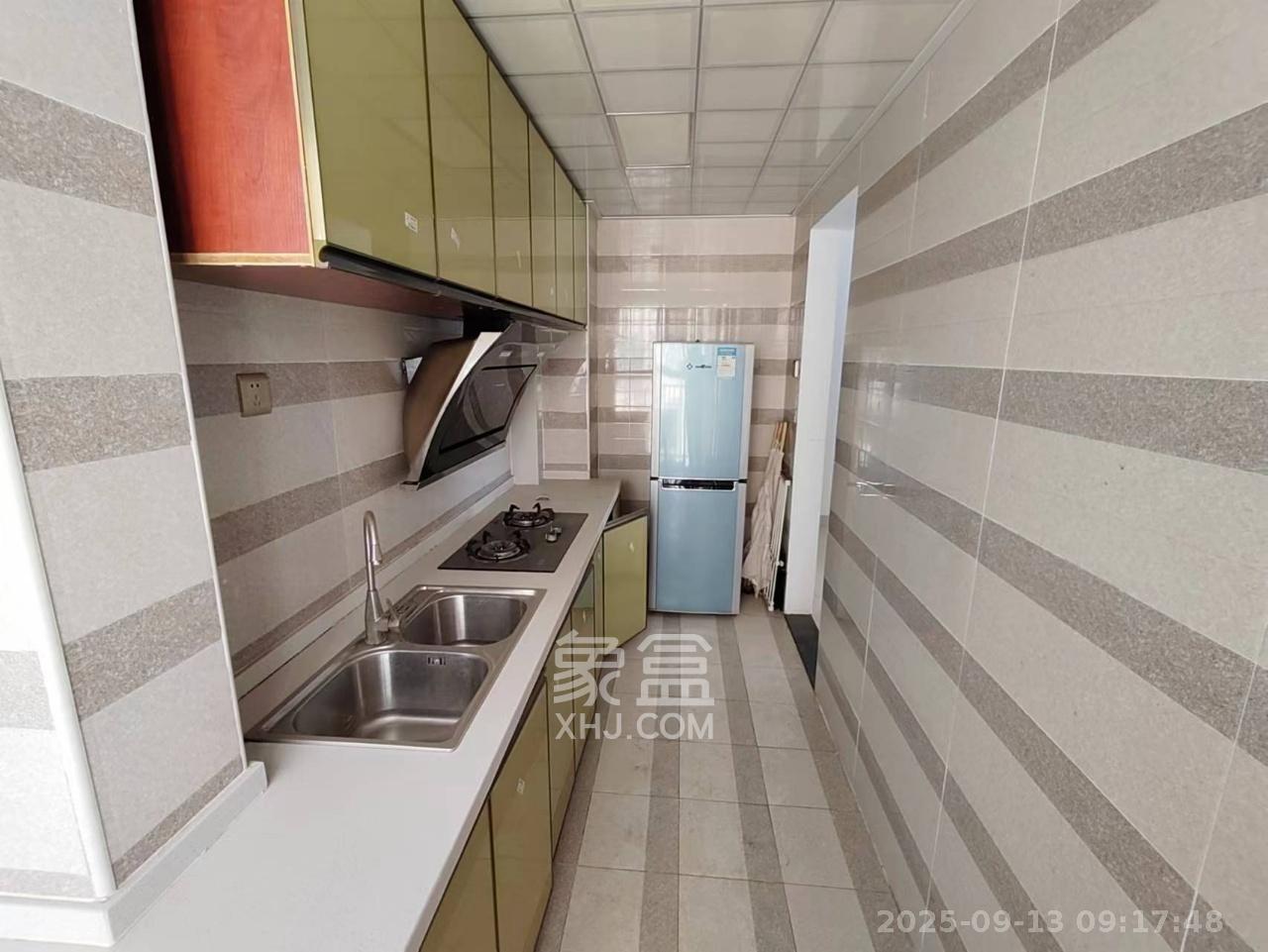 江山帝景哈佛  2室2厅1卫    1700.0元/月室内图