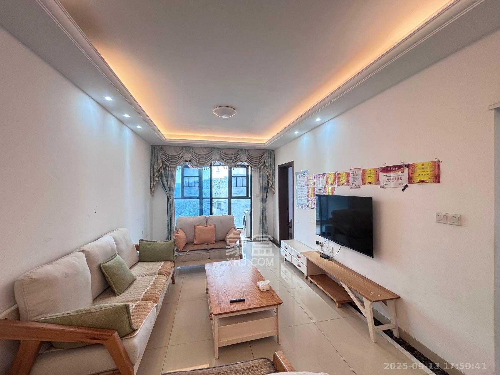 旺德府恺悦国际  3室2厅1卫    2400.0元/月室内图