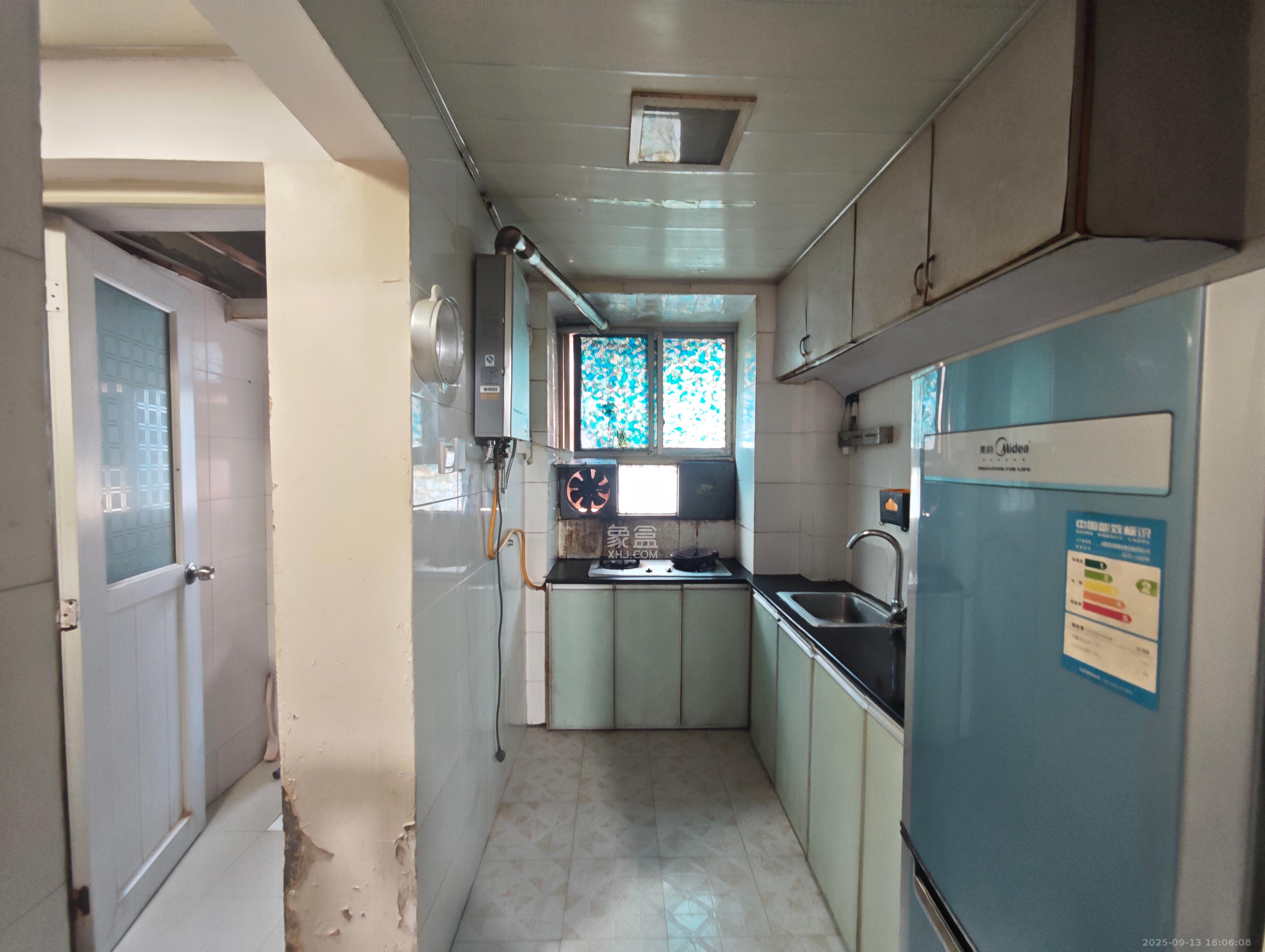 建湘新村  2室1厅1卫    1600.0元/月室内图