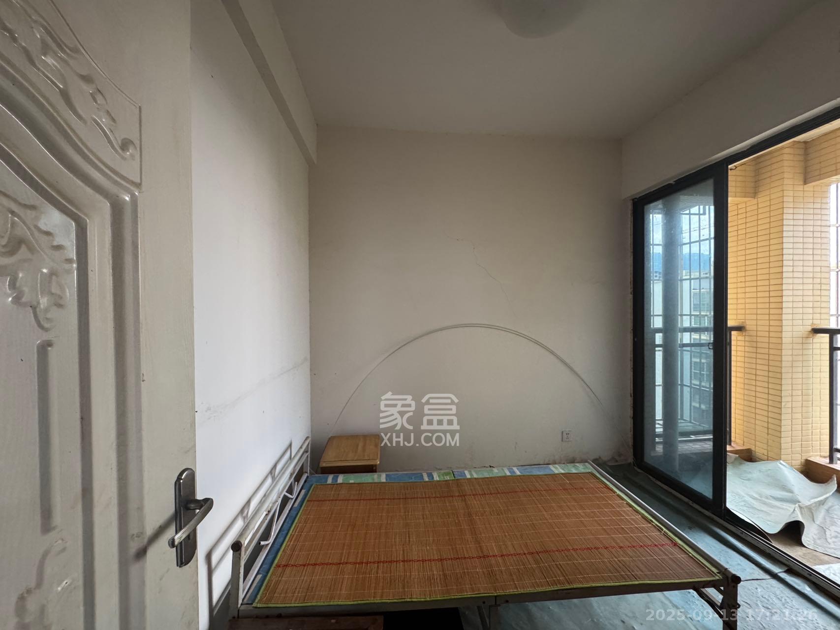 康斯丹郡(融程领秀佳园) 2室2厅1卫 1300.0元/月 康斯丹郡(融程领秀佳园) 2室2厅1卫 1300.0元/月室内图