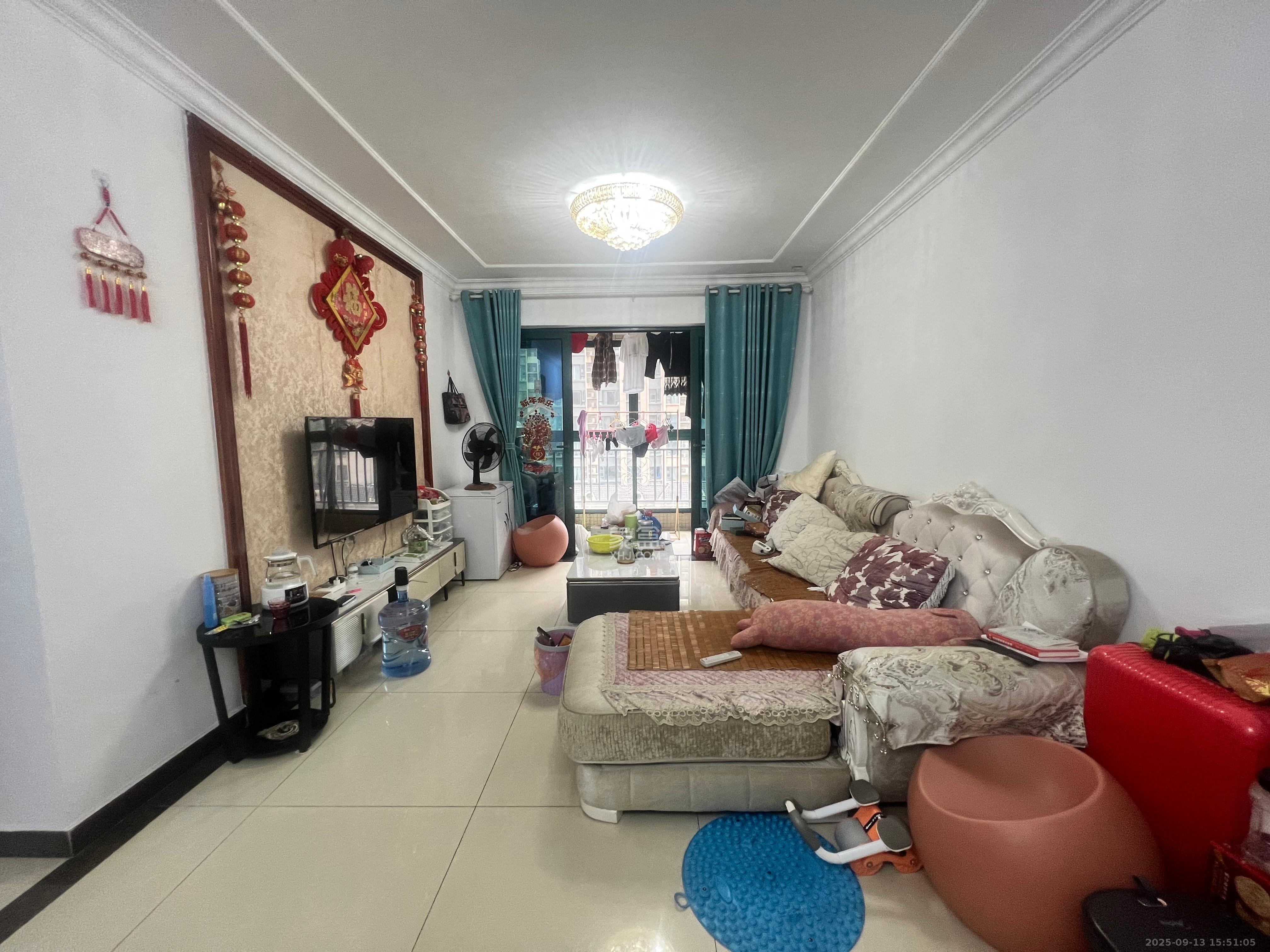 恒大绿洲 2室2厅1卫 2300.0元/月 恒大绿洲 2室2厅1卫 2300.0元/月室内图