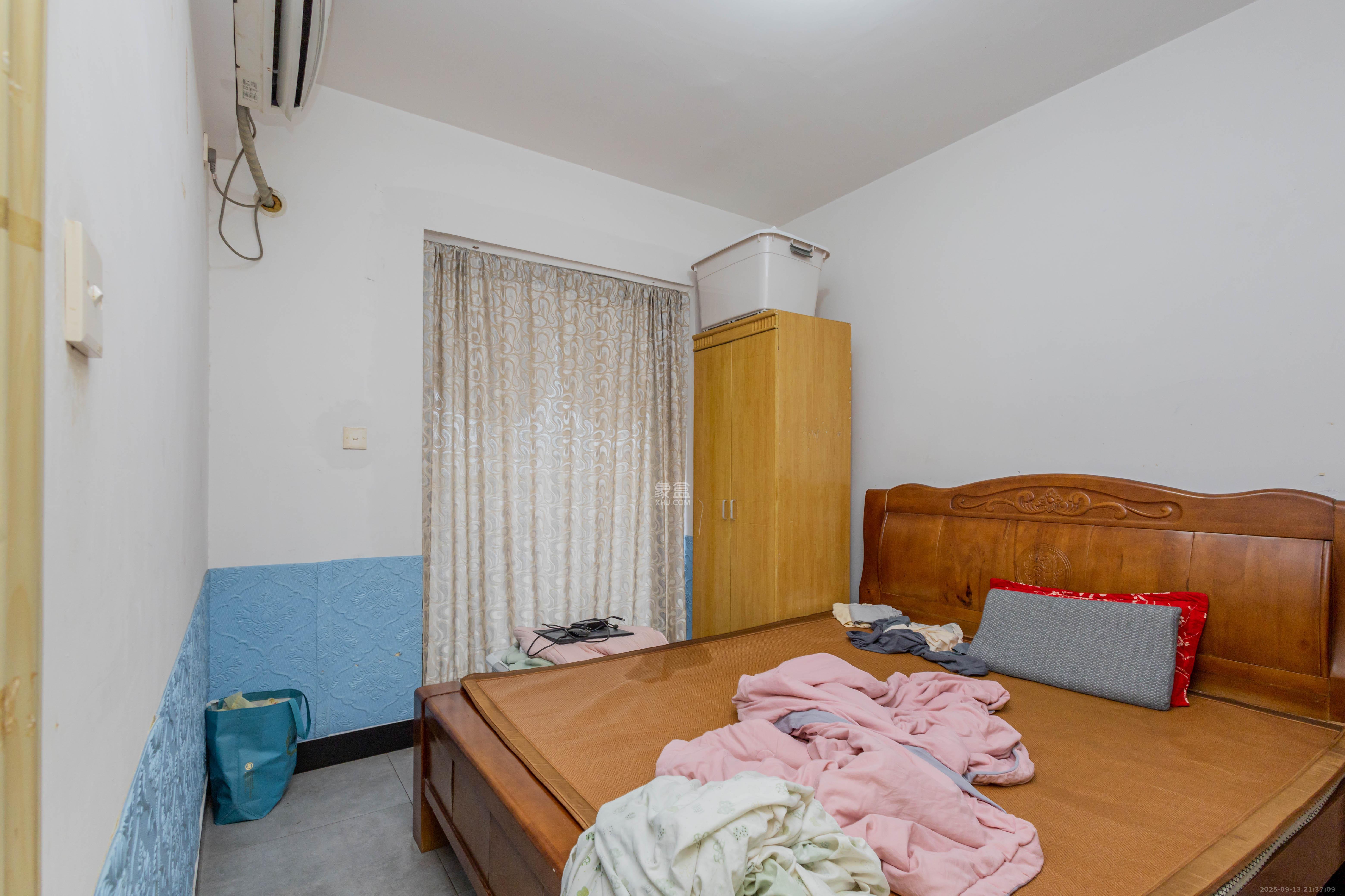 中国铁建国际城一期  1室1厅1卫    30.0万卧室