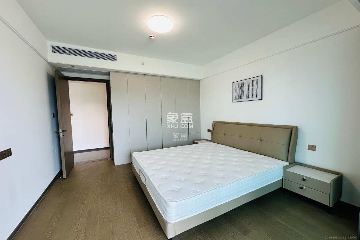 绿城招商桂语雲峯 4室2厅2卫 7000.0元/月 绿城招商桂语雲峯 4室2厅2卫 7000.0元/月室内图