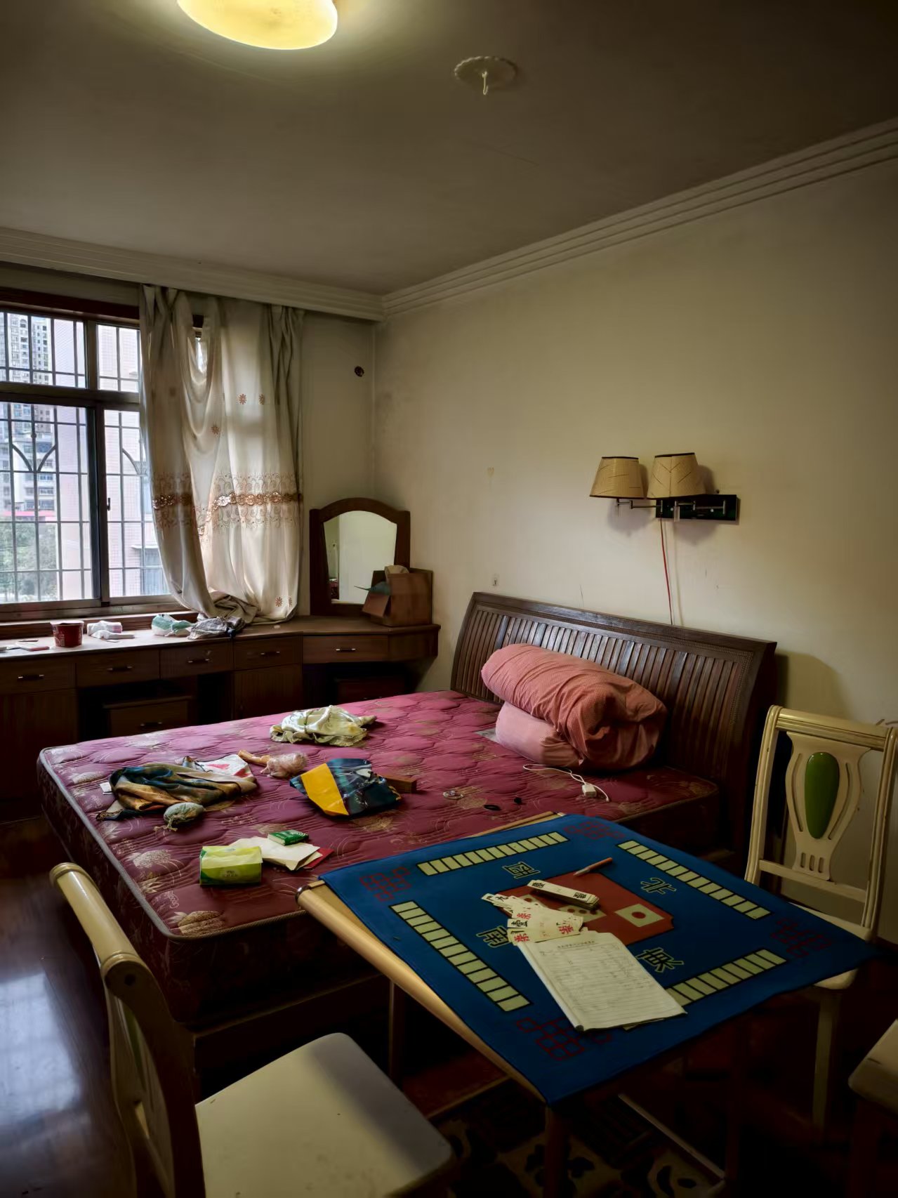 石化苑小区  3室2厅2卫    80.0万客厅