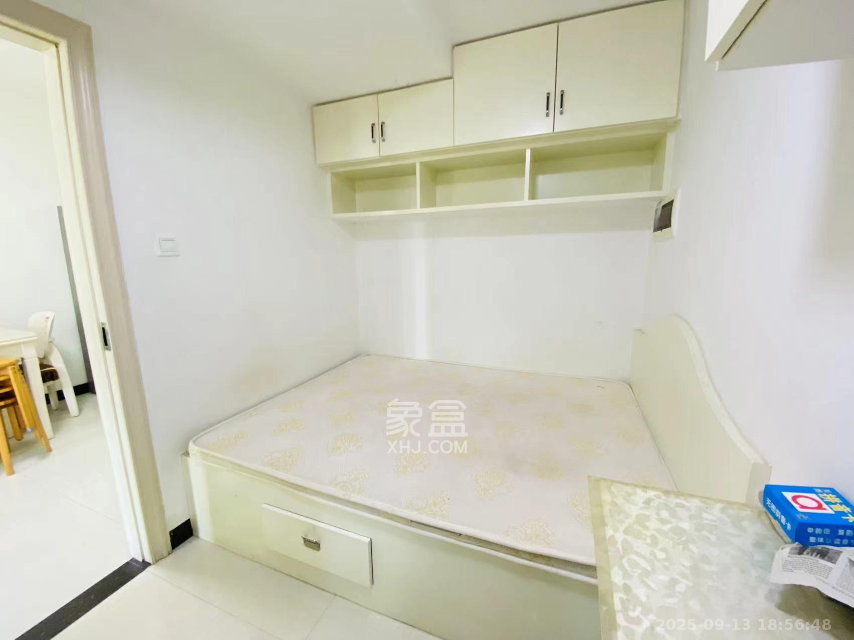 少帅府 1室1厅1卫 2300.0元/月 少帅府 1室1厅1卫 2300.0元/月室内图