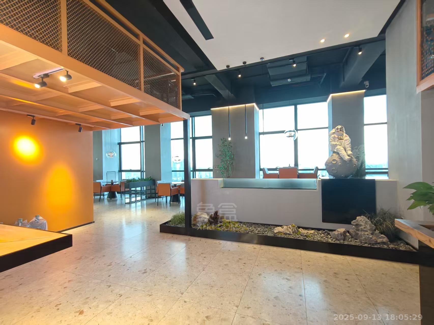 未来云环球中心  1室0厅0卫    20000.0元/月 未来云环球中心  1室0厅0卫    20000.0元/月室内图