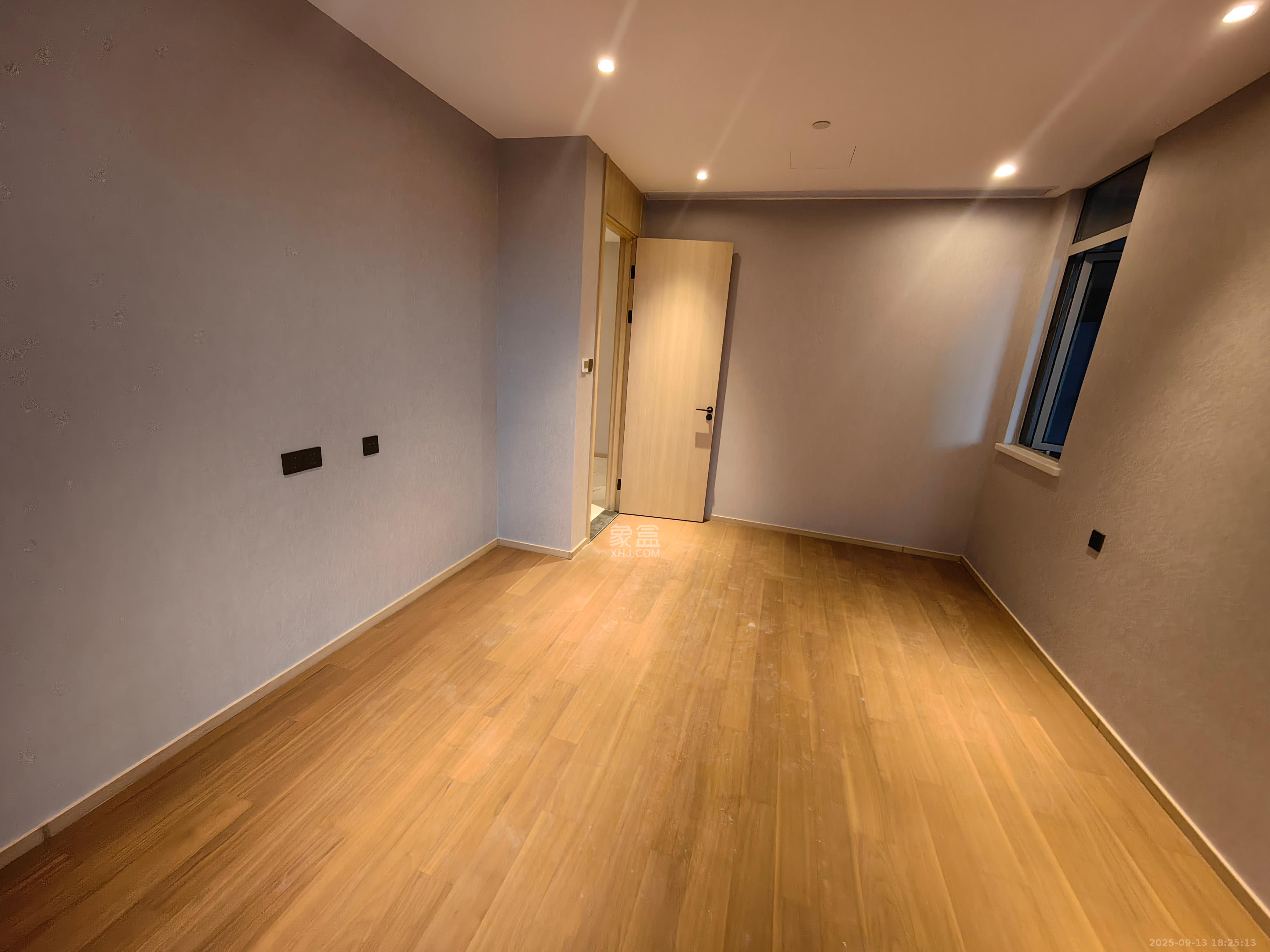 正荣梅溪紫阙台 4室2厅3卫 9000.0元/月 正荣梅溪紫阙台 4室2厅3卫 9000.0元/月室内图