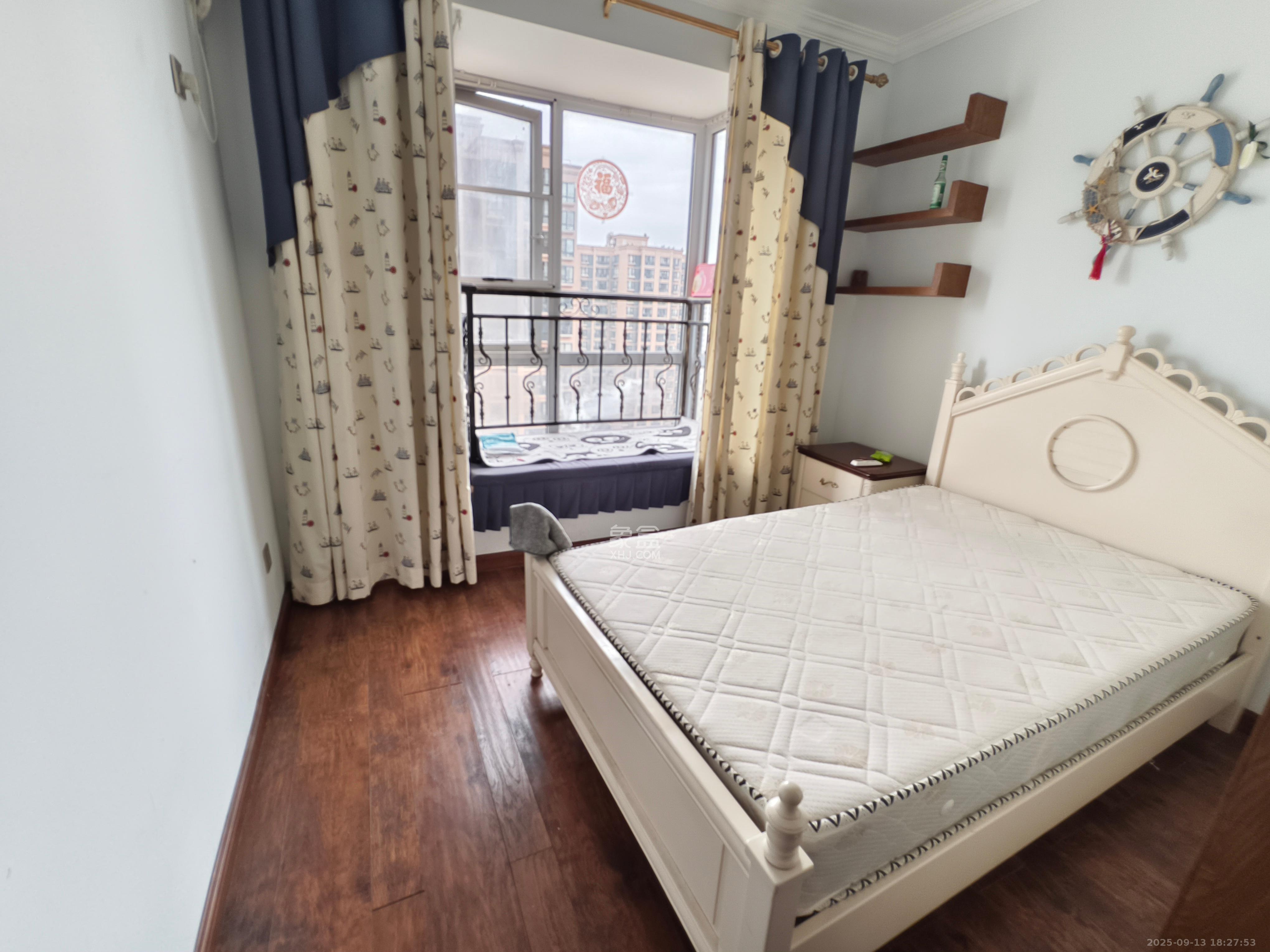 丽发新城 3室2厅2卫 2500.0元/月 丽发新城 3室2厅2卫 2500.0元/月室内图