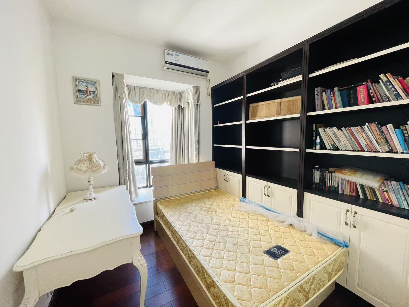 金碧文华 4室2厅2卫 4500.0元/月 金碧文华 4室2厅2卫 4500.0元/月室内图