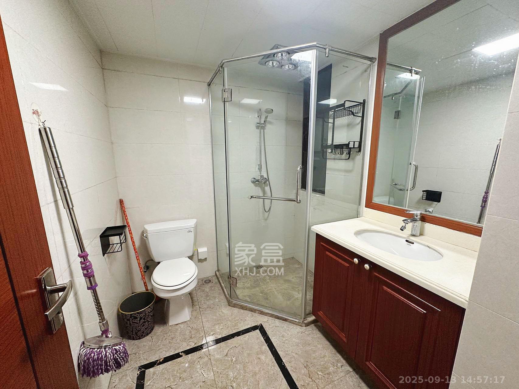 中海国际二期  3室2厅1卫    2100.0元/月室内图