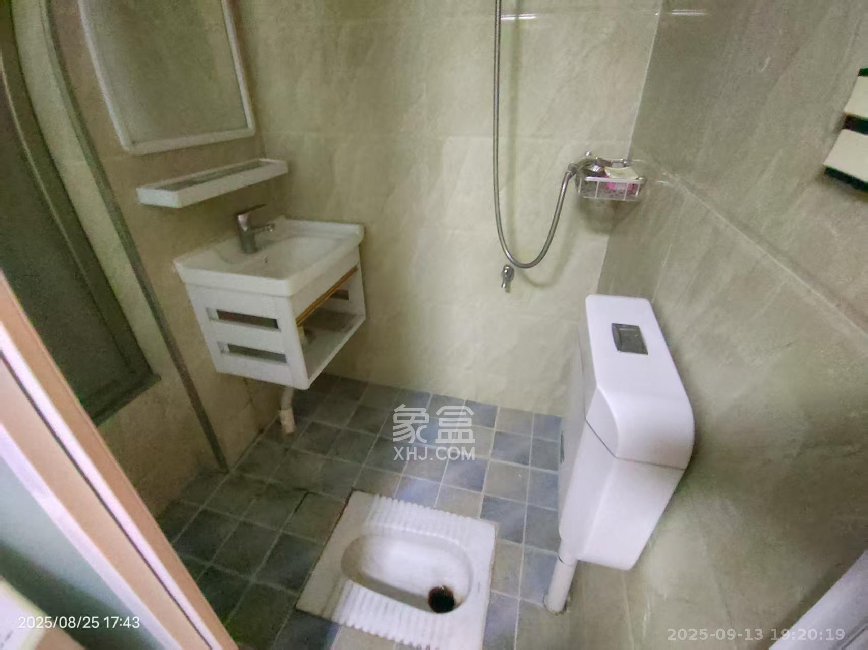 火星三片（月桂社区）  1室0厅0卫    900.0元/月室内图